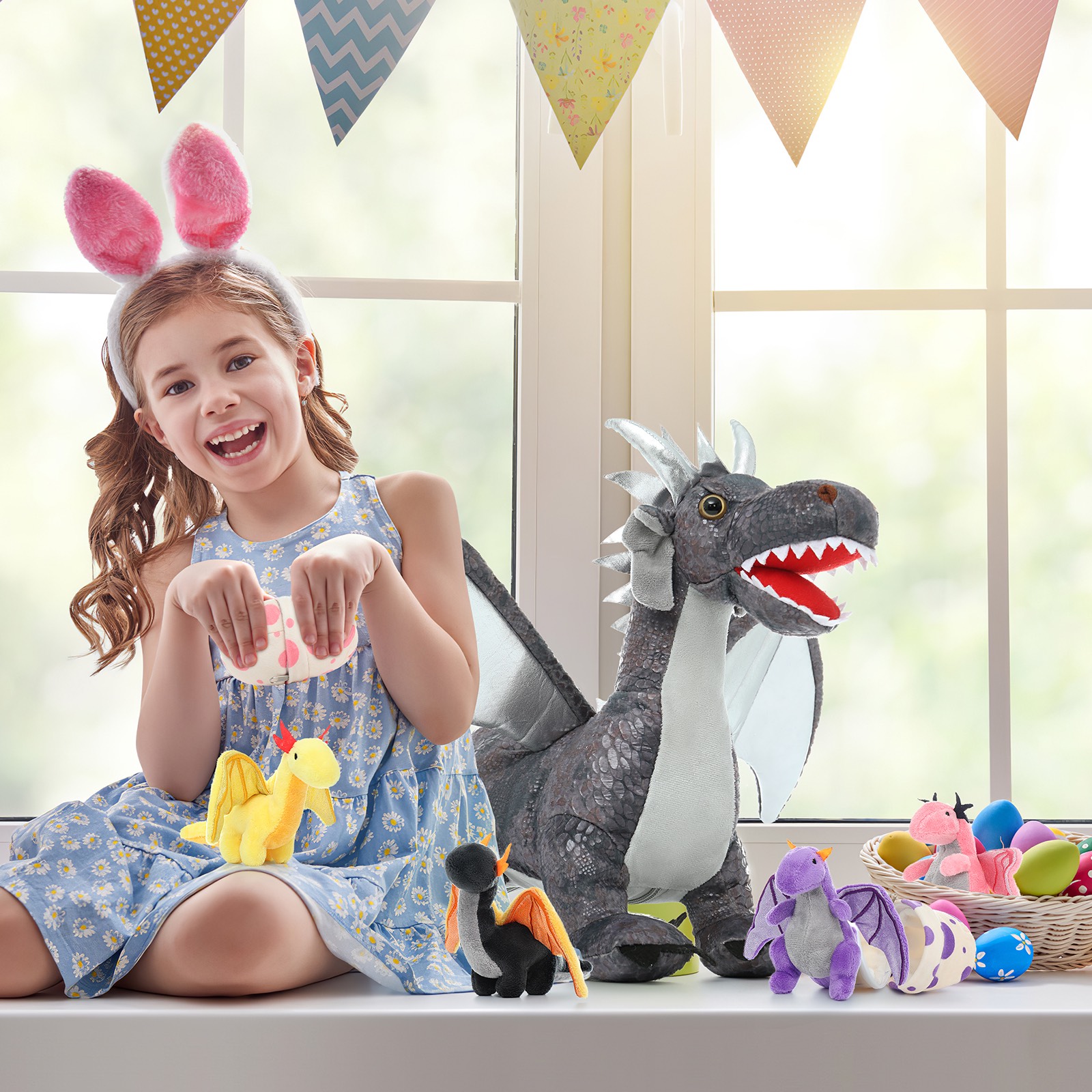 thumbnail video image 2 of MaoGoLan 7 Pcs Dragon Plush 21.6'' Large Stuffed Mommy Dragon with 4 Babies and 2 Eggs, 2 of 9