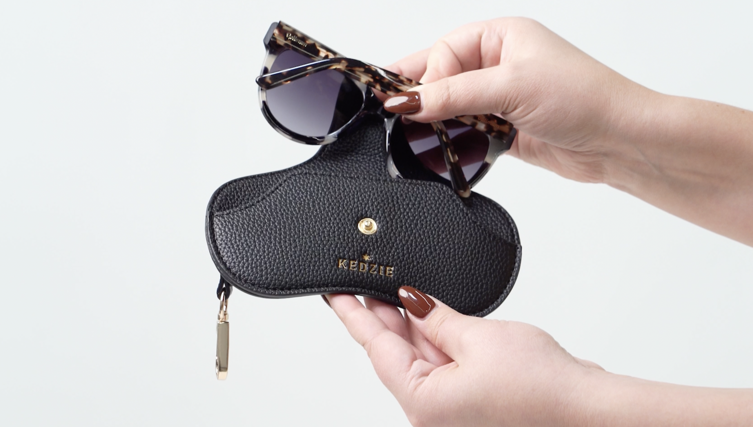 thumbnail video image 2 of Kedzie Eclipse Eyewear Case Chestnut, 2 of 7