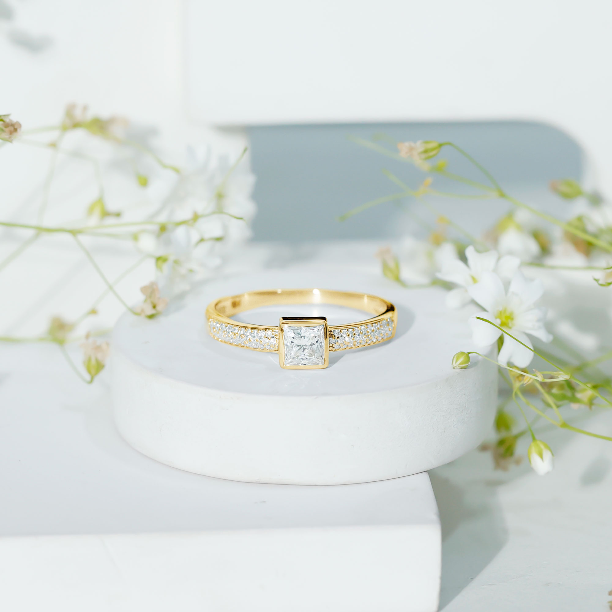 thumbnail video image 2 of Rosec Jewels Lab Grown Diamond Engagement Ring 1 Ct - 5 mm Princess Cut Ring - EF-VS Grade, 18K White Gold, US 3.50, 2 of 8