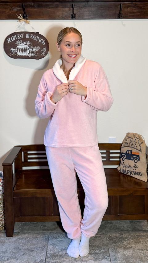 thumbnail video image 2 of MINTREUS Women's Fluffy Pajamas Set Coral Fleece Pullover Pants Plush Sleepwear 2 Piece Pjs Set Warm Loungewear, 2 of 8