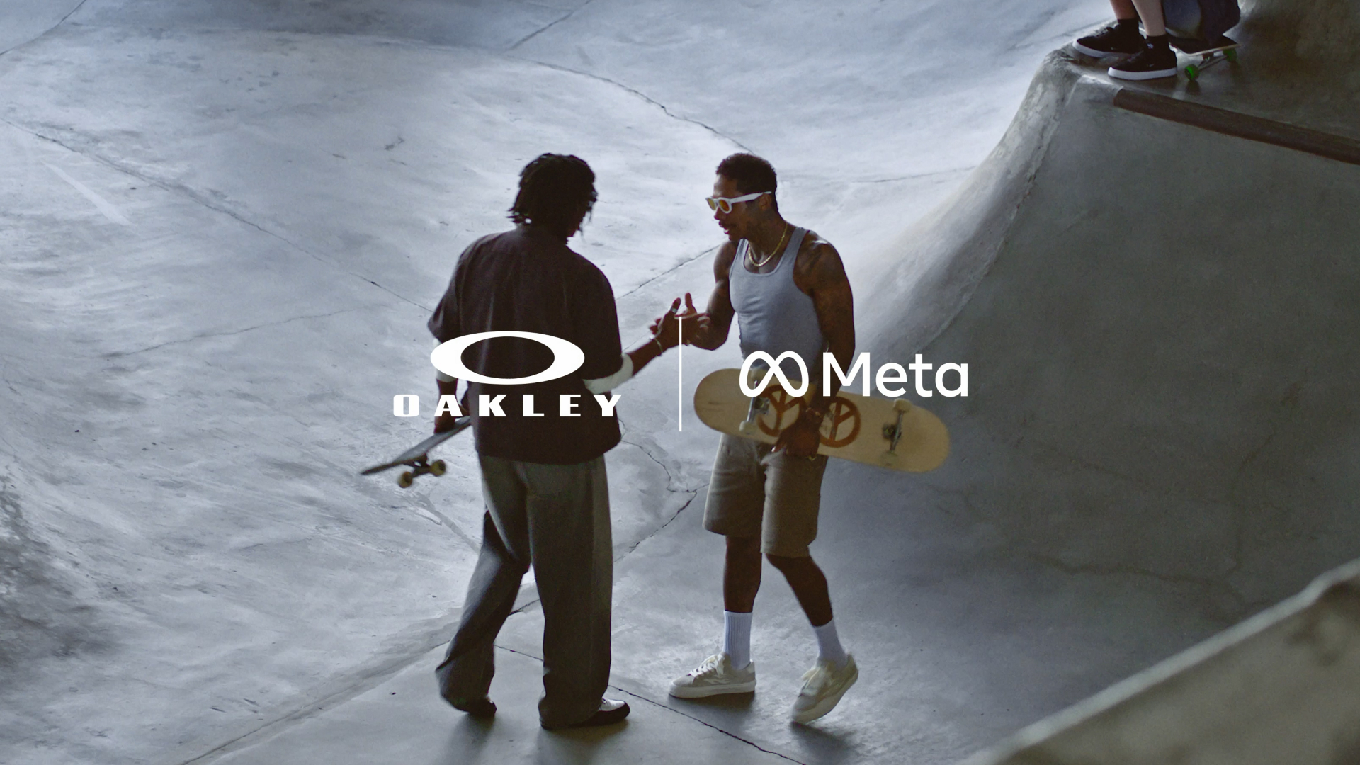 thumbnail video image 2 of Oakley Meta HSTN, Brown Smoke, Prizm™ Deep Water Polarized Lenses | Smart AI Glasses, 2 of 9
