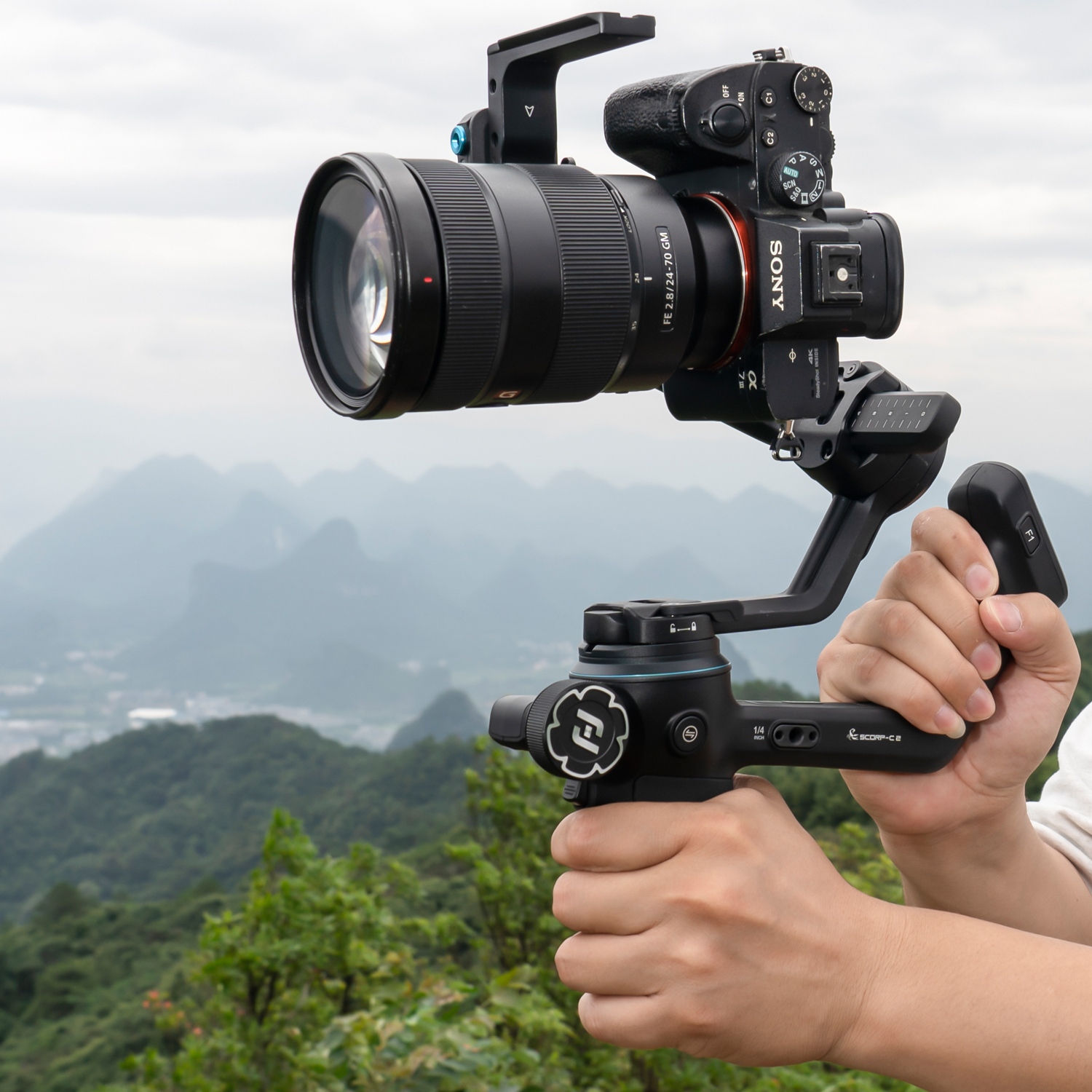 thumbnail video image 2 of FeiyuTech SCORP-C 2 | Camera Gimbal Stabilizer with AI Tracking,Gesture Control, 7.7lbs(3.5kg) Paylaod for DSLR & Mirrorless Camera, 2 of 13