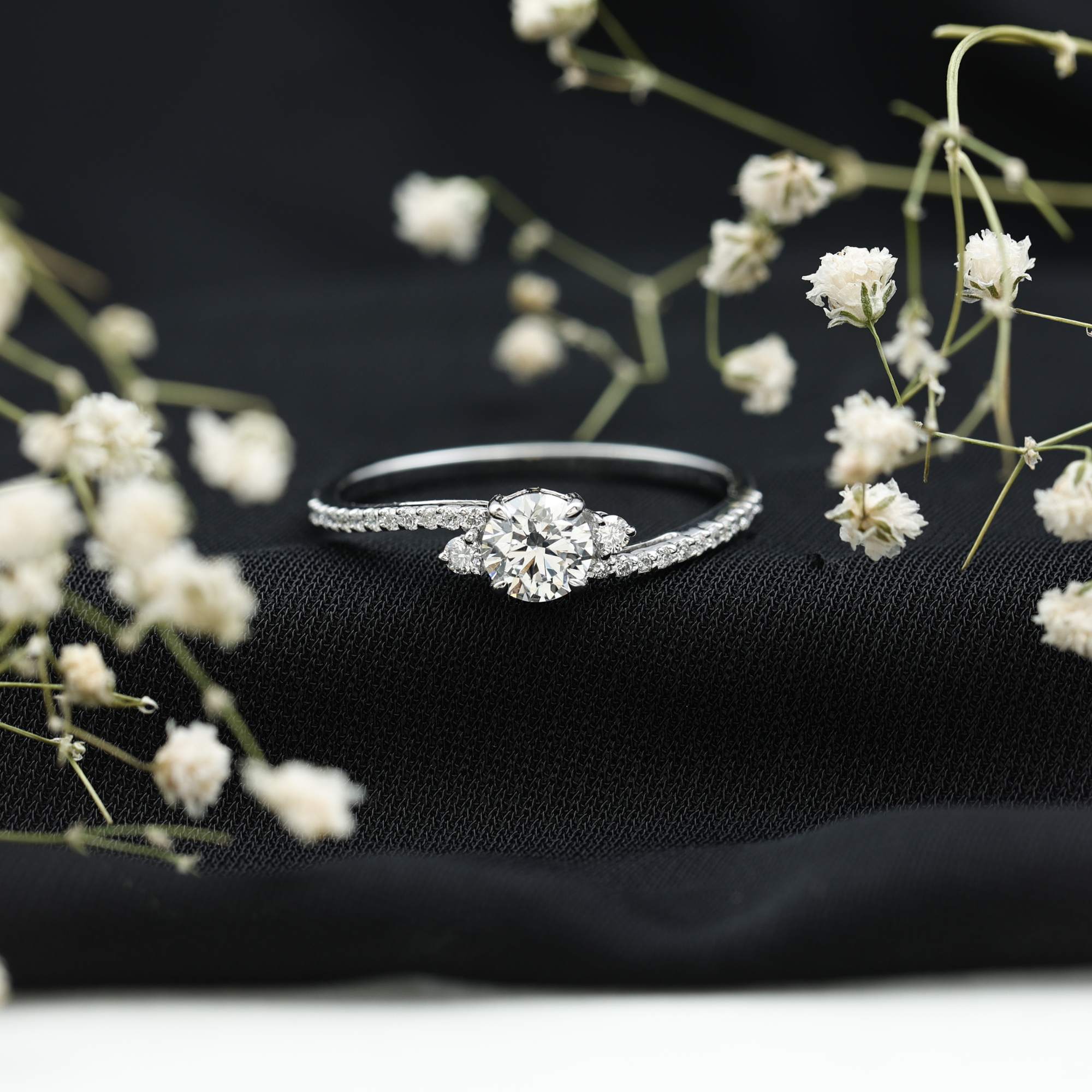 thumbnail video image 2 of Rosec Jewels - Lab Grown Diamond Bypass Engagement Ring 1 Carat - 6 mm - EF-VS Quality, 10K Yellow Gold, US 10.00, 2 of 9