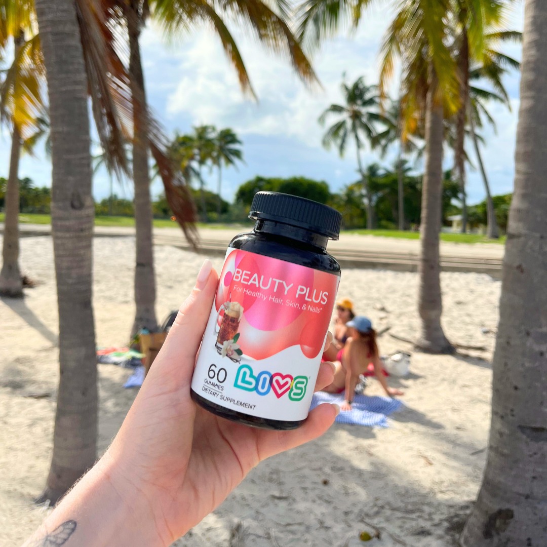 thumbnail video image 2 of LIVS Beauty Plus Gummies Biotin - Collagen Multivitamin for healthy hair, skin, and nails 60 Gummies, 2 of 7