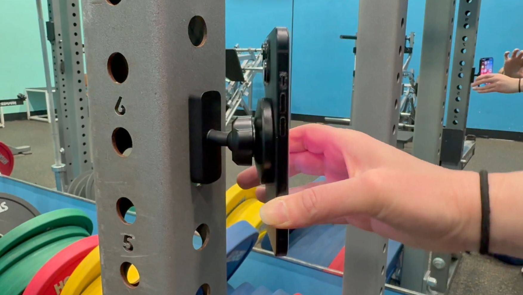 Magnetic Gym Rack Gym Mate Pro-Grade Magnetic Gym Phone Holder for Racks & Machines ...