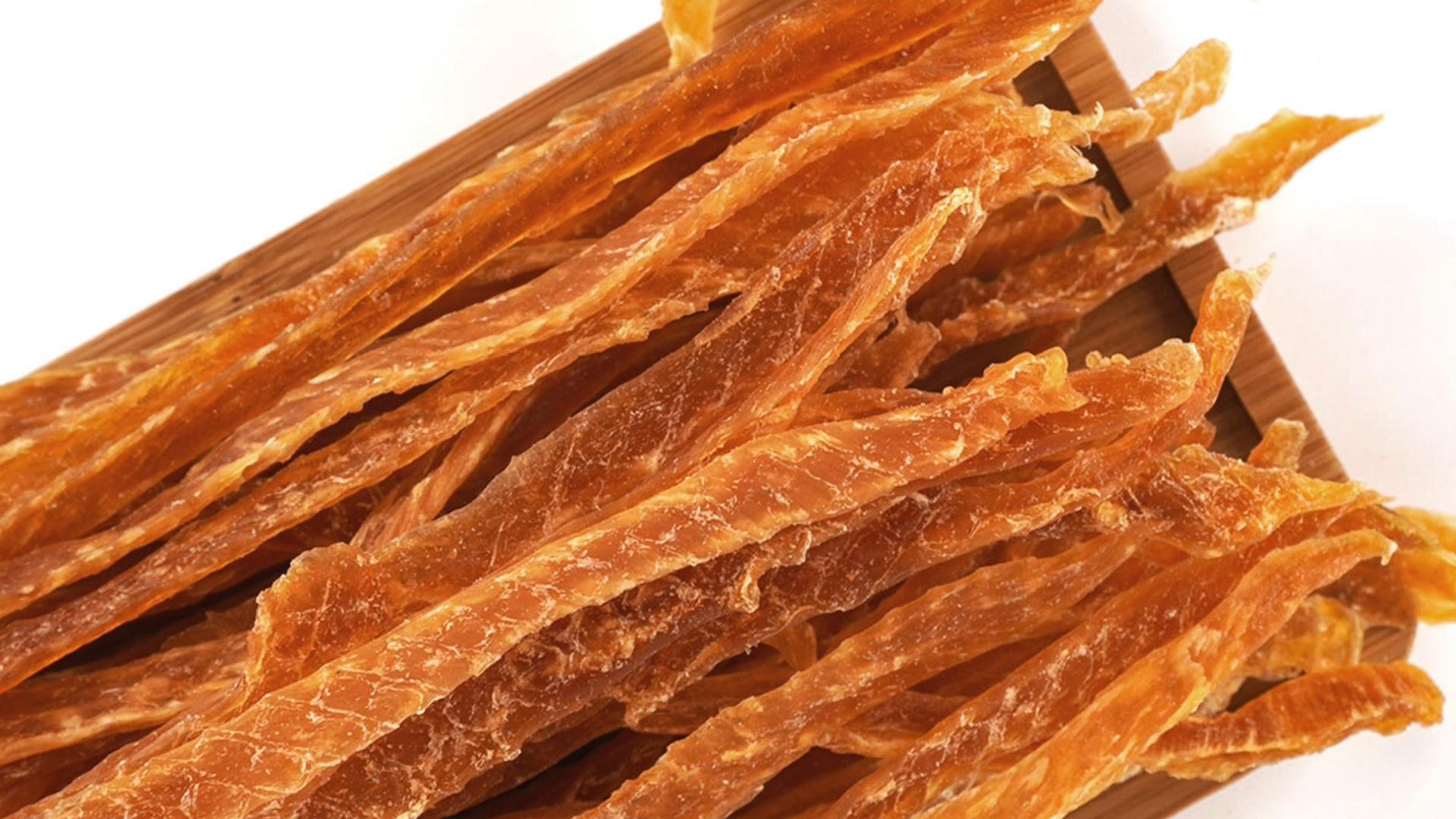 thumbnail video image 2 of MON2SUN Chicken Jerky Strips Small Dog Treats, 10.1 oz, 2 of 8