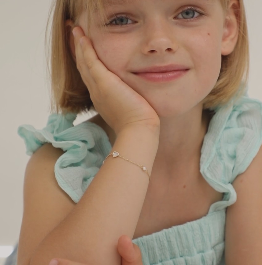 thumbnail video image 2 of 14k Gold 4.5-5.5" Mother of Pearl Heart With Pearls Baby / Toddler Bracelet, 2 of 6