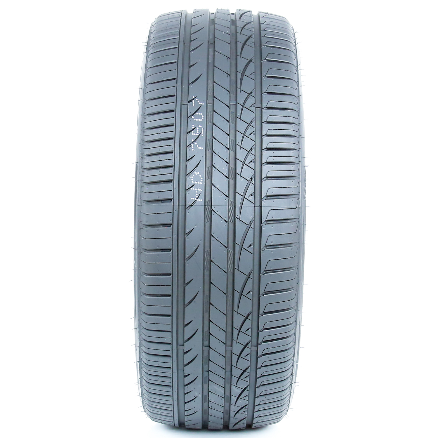 Haida HD937 High Performance 255/45ZR20 XL Tire for 2018 Audi Q5