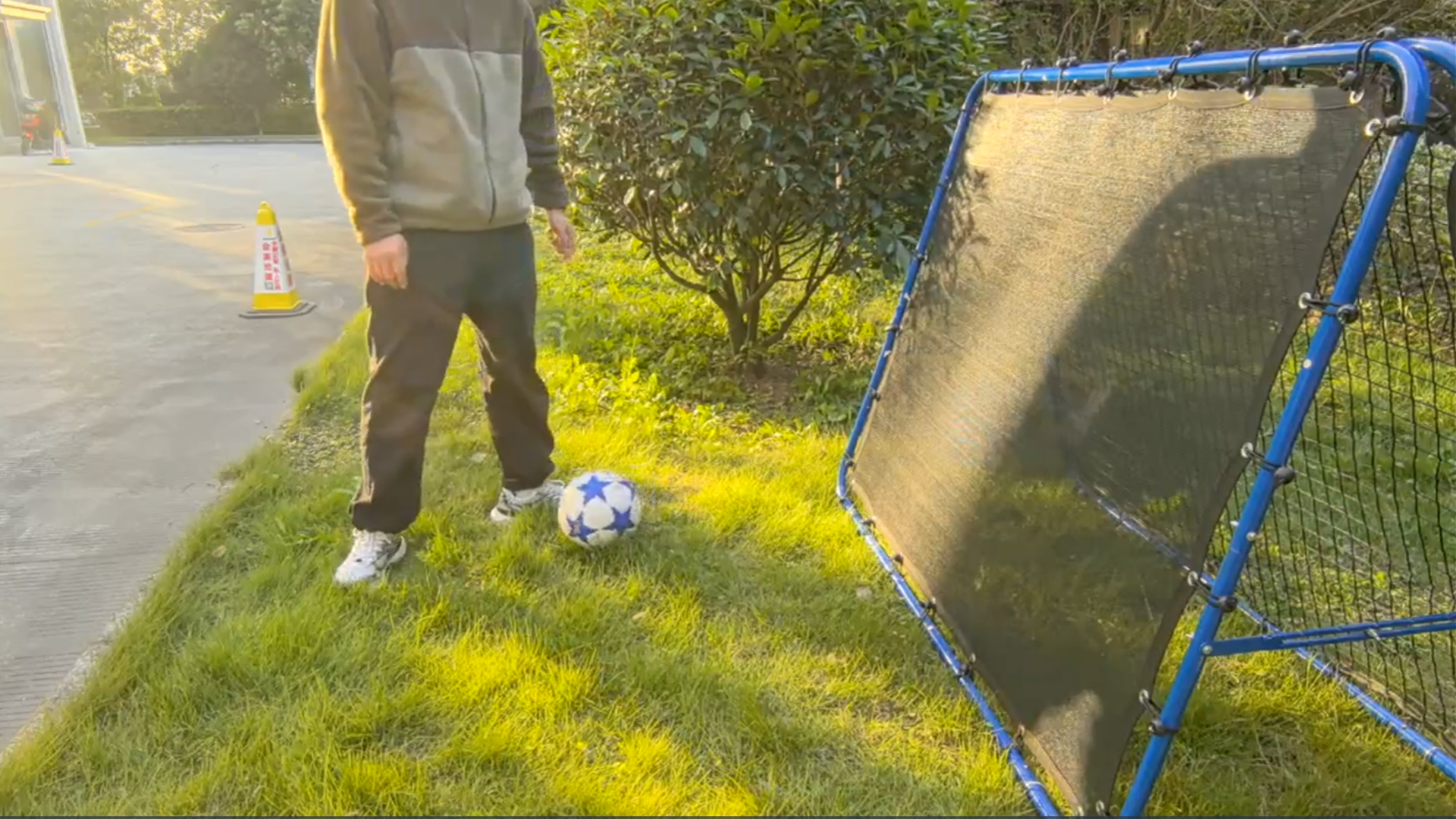 thumbnail video image 2 of JIRTEMOT Soccer Rebounder Net, 2-Sided Football Trainer with Fast/Slow Rebound for Ball Control, Passing, Shooting, Portable Volleyball Practice Equipment for Youth & Adults, Easy Setup, 5FTx4FT, 2 of 11