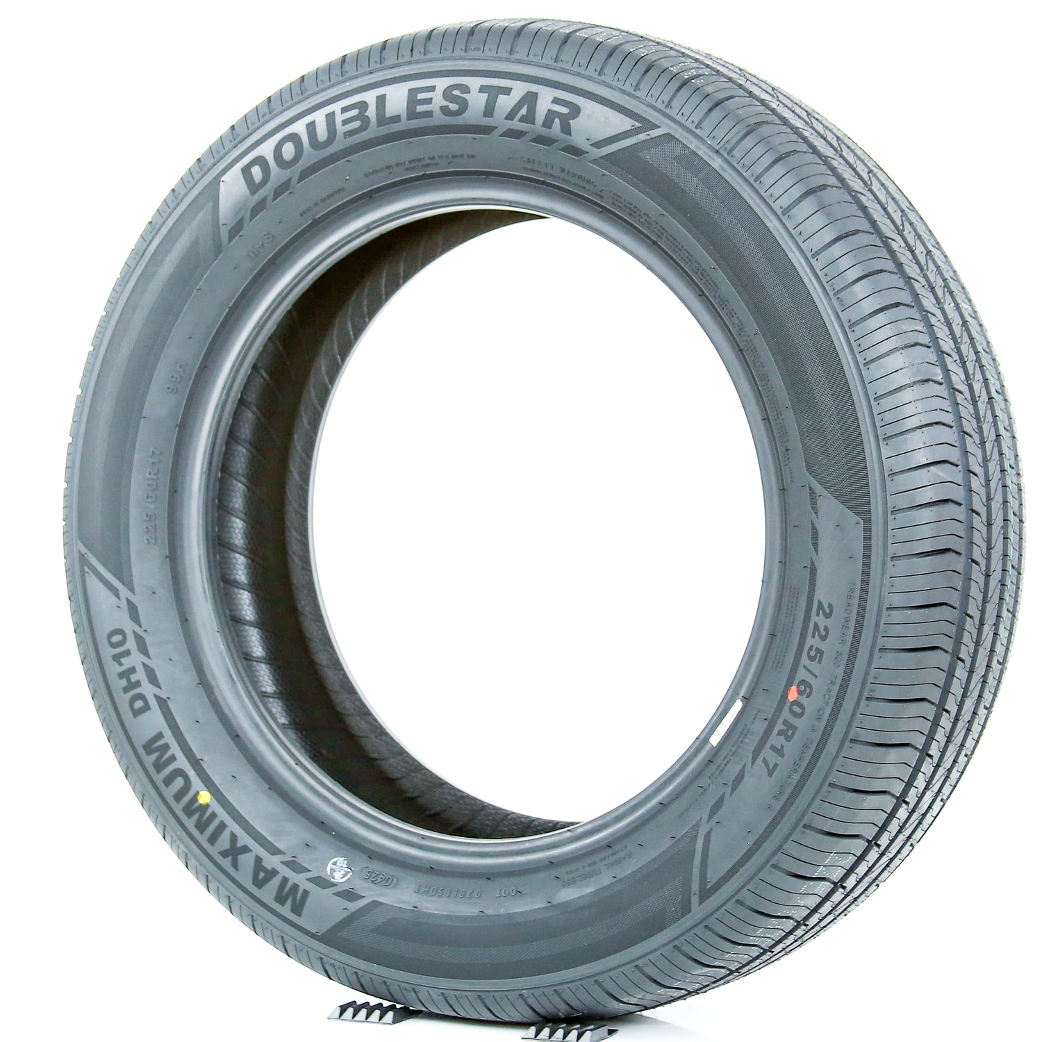 トシヤ様　　225/60R17 Doublestar Maximum DH10 225/60R17 99H Standard Load All-Season One