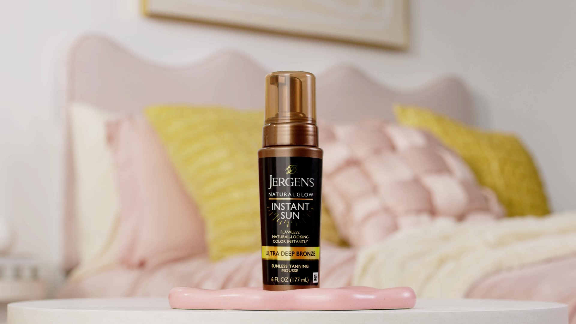 thumbnail video image 3 of Jergens Natural Glow Instant Sun Sunless Tanning Mousse, Body Self Tanner, Ultra Deep Bronze, 6 oz, 3 of 11