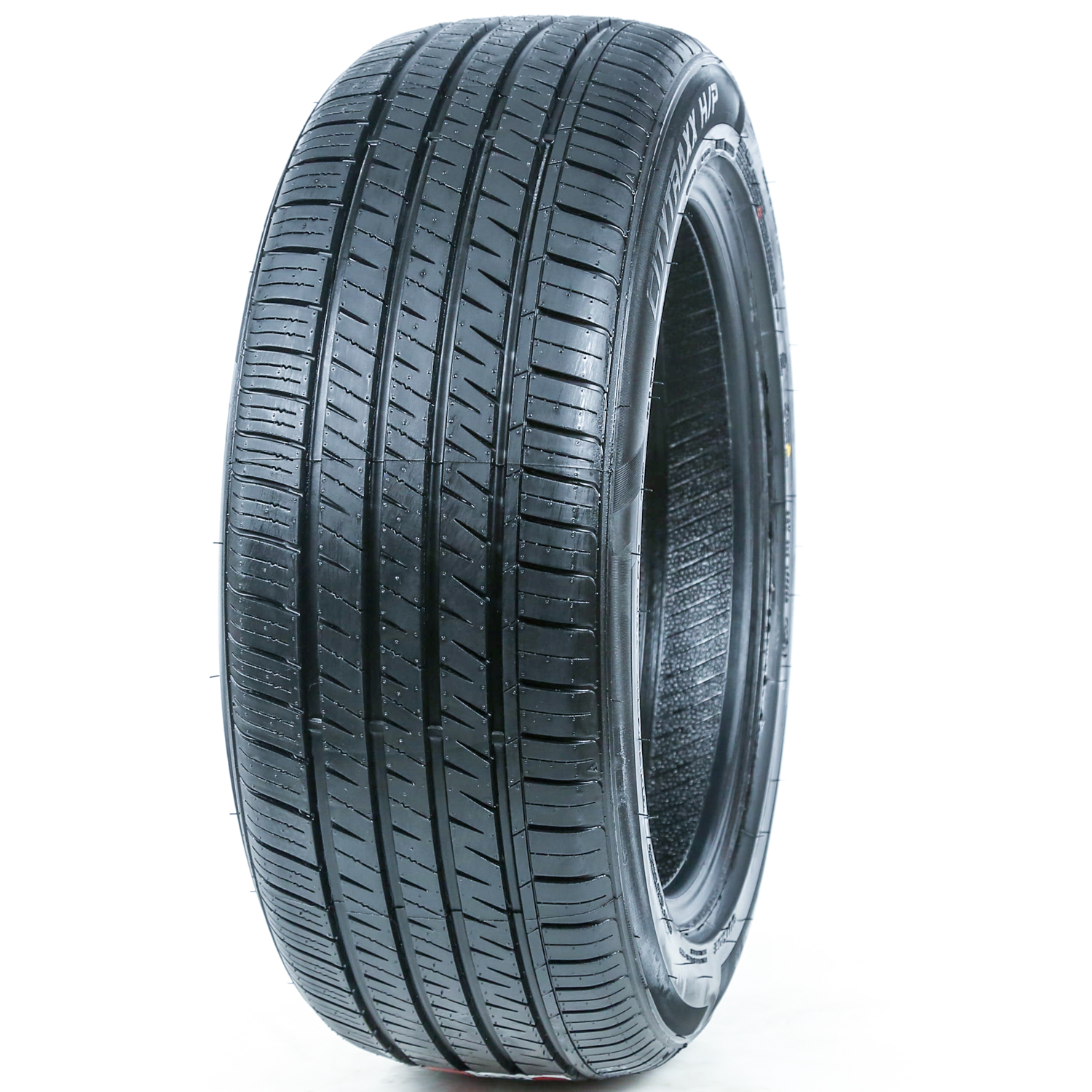 Landspider Citytraxx H/P 215/55R17 Tire Fits: Chevrolet Cruze