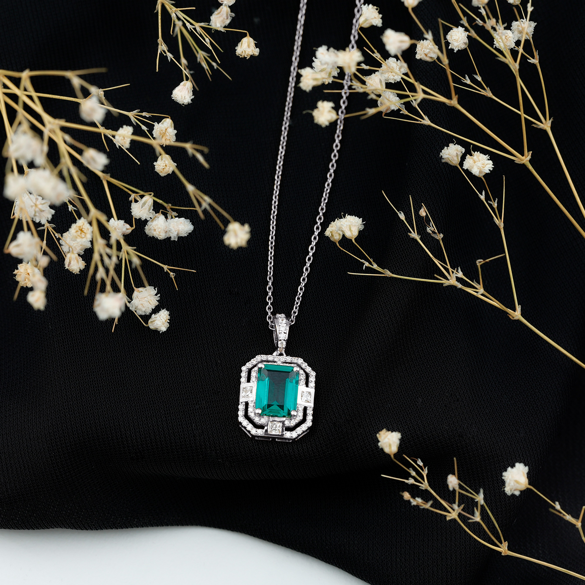 thumbnail video image 2 of Rosec Jewels Vintage Inspired Lab Grown Emerald Pendant with Moissanite for Women - AAAA Grade, 18K Yellow Gold, 2 of 8