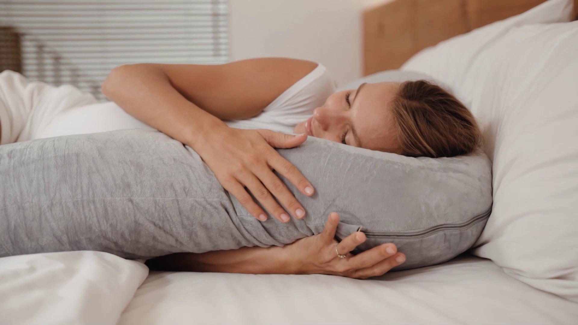 thumbnail video image 2 of PILLANI Pregnancy Pillows for Sleeping - V C U Shaped Full Body Pillow with Removable Cover, 57inch Cooling Maternity Pillow for Pregnant Women, Support for Back Belly Legs Hip - Pregnancy Must Haves, 2 of 10