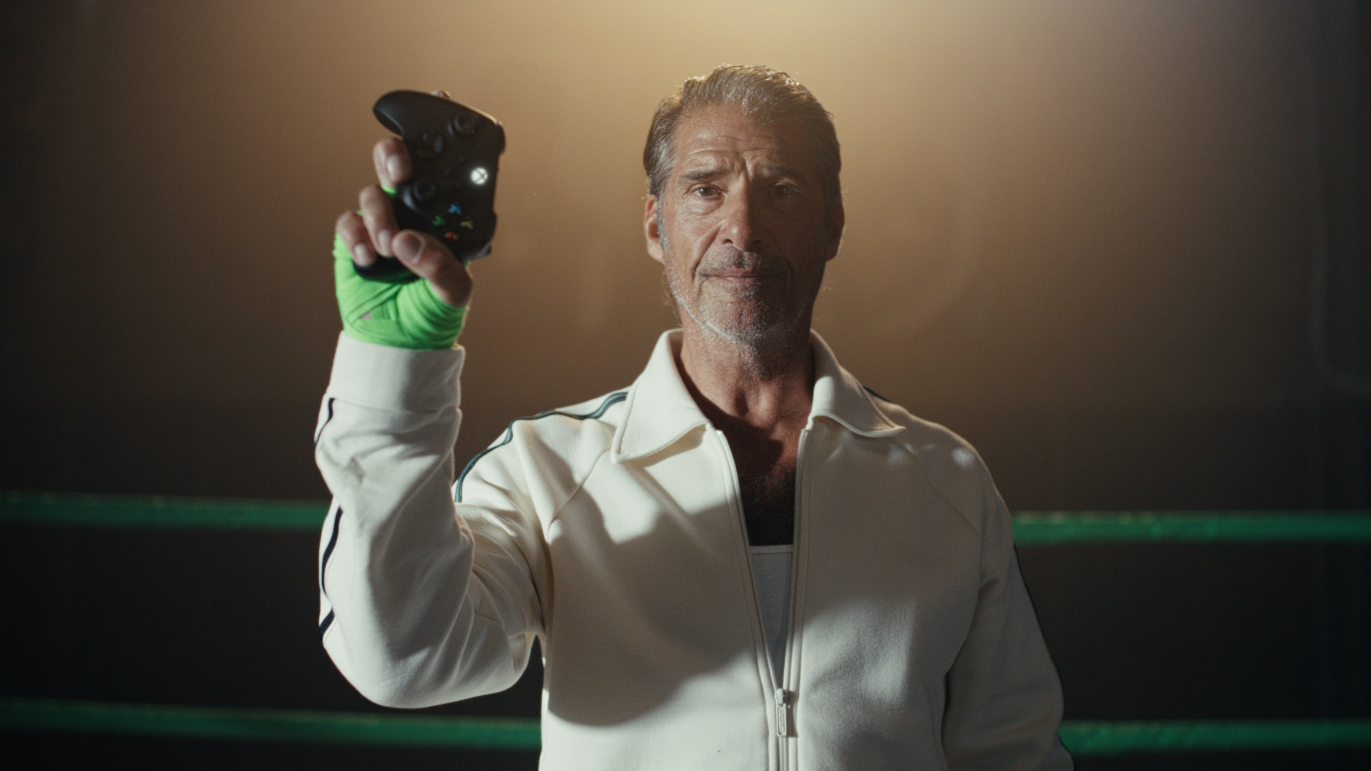 thumbnail video image 3 of Xbox Wireless Controller – Storm Breaker Special Edition – for Xbox Series X|S, Xbox One, PCs, and Cloud-Enabled Devices, 3 of 9