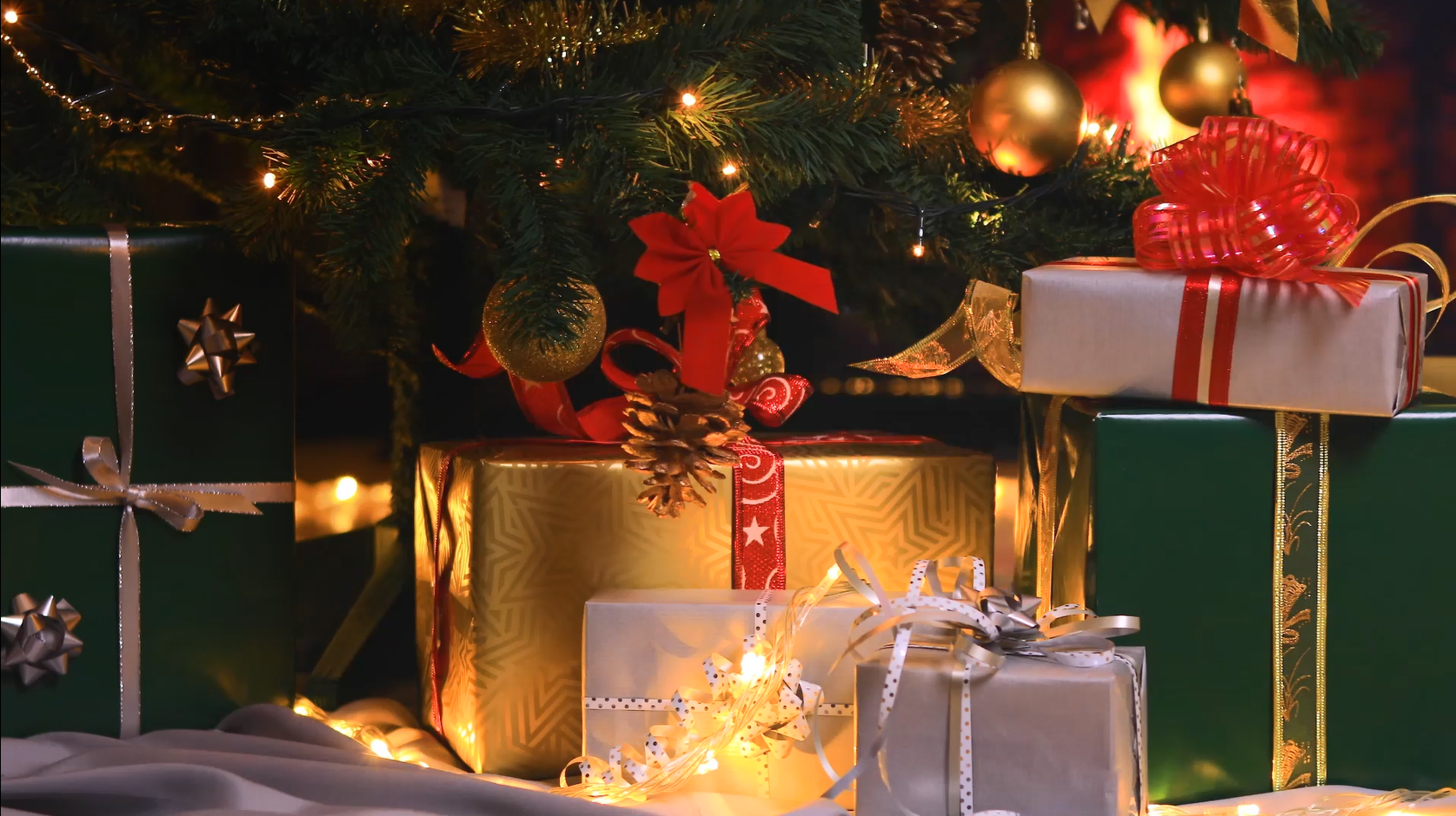 thumbnail video image 2 of Bringstar 6ft Red Pop Up Christmas Tree Pre Lit with 150 Lights, Pre Decorated Artificial Xmas Tree with Ornaments, Easy Setup & Foldable for Storage, 2 of 10