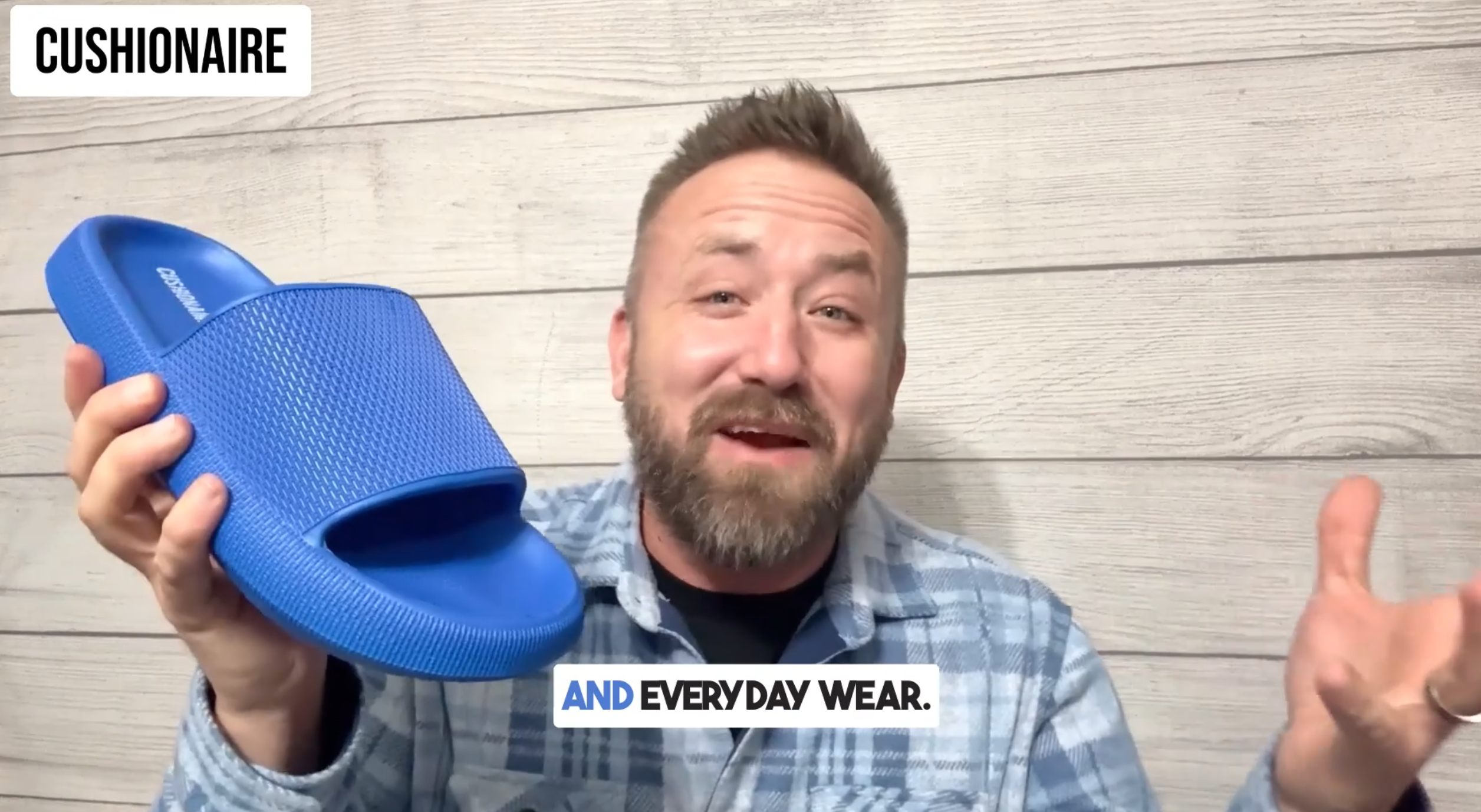 thumbnail video image 2 of Cushionaire Men's Feather cloud recovery pool slide with +Comfort, 2 of 7