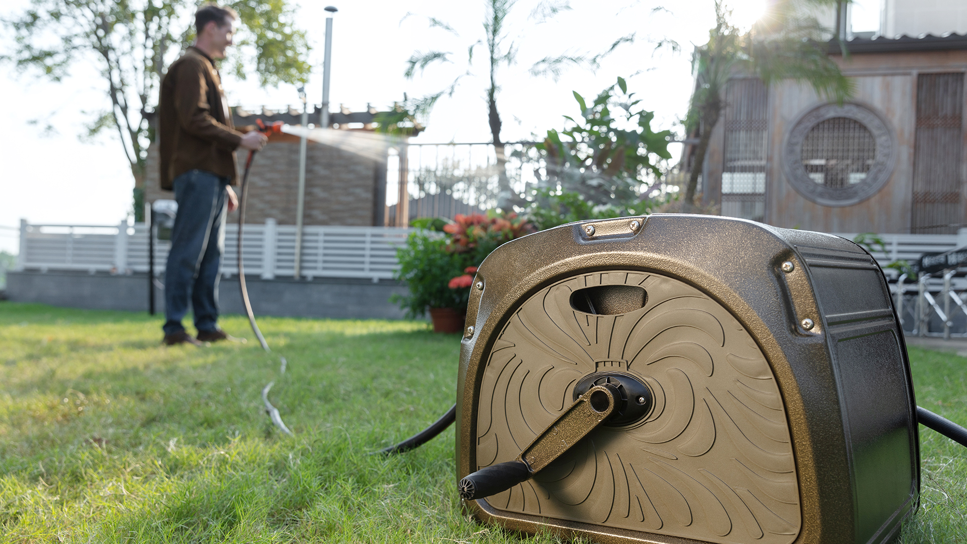 thumbnail video image 2 of Giraffe Tools Metal Garden Hose Reel Box, Heavy Duty Storage Reel Hideaway, Green, 2 of 10
