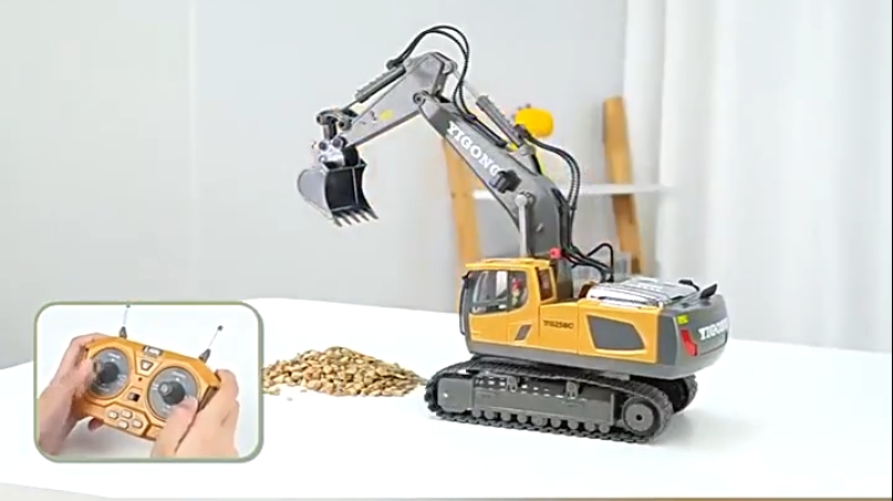 thumbnail video image 2 of Freecat Remote Control Dump Truck, 1:20 Remote control trucks for kids boys 8-12, RC Construction Vehicles Toys W/Light Sound, Birthday Christmas Gifts for Boys Ages 3 4 5 6 7 8+., 2 of 8