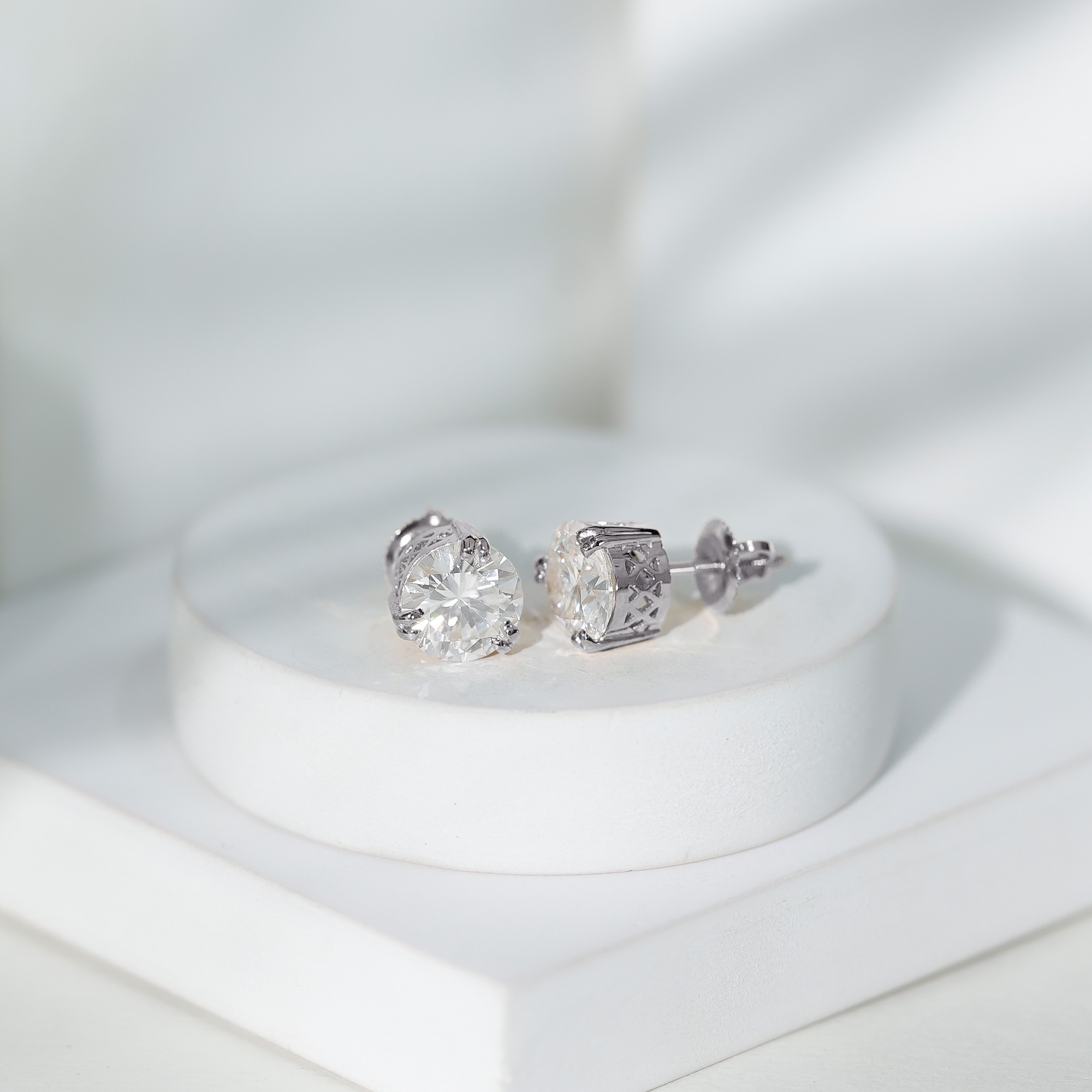 thumbnail video image 2 of Rosec Jewels Certified Moissanite Solitaire Stud Earrings for Women - 8 mm - D-VS1 Grade, 925 Sterling Silver, 2 of 8