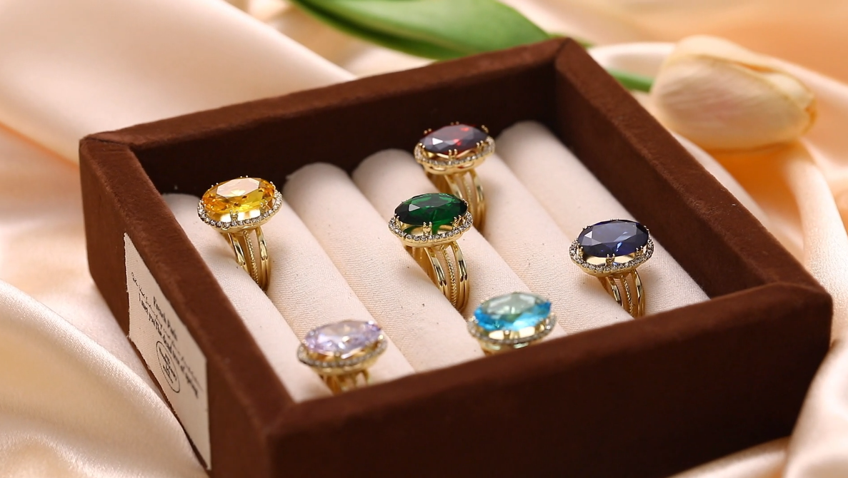 thumbnail video image 2 of Linawe Silver Plated Adjustable Rings for Women, Green Birthstone Chunky Rings, Imitation Diamond Fake Crystal Gemstone CZ Statement Ring, Rhinestone Cubic Zirconia Cocktail Ring, 2 of 7