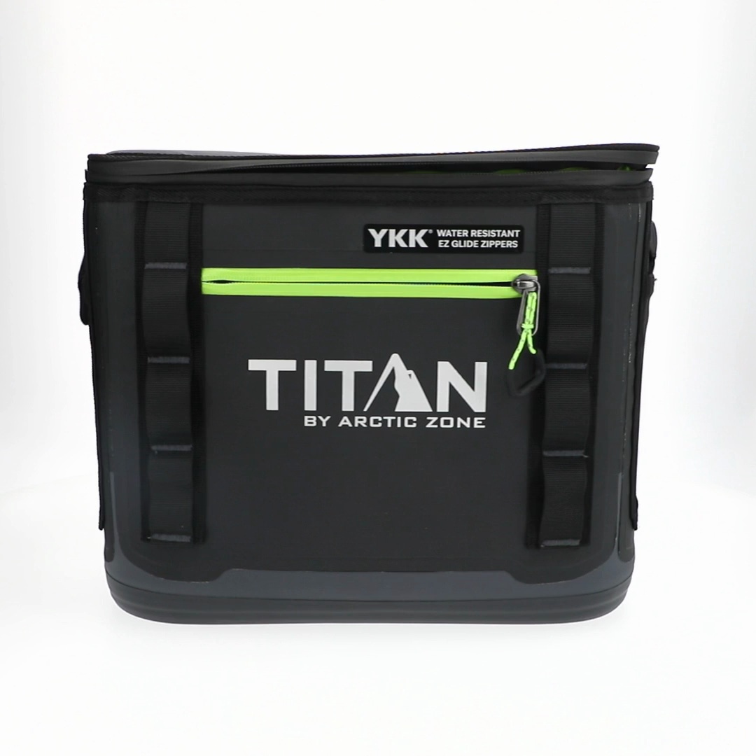 AIRTIGHT タッパー ブラック/グリーン Titan by Arctic Zone 12 Can Waterproof Welded Soft Cooler, 8 Quart