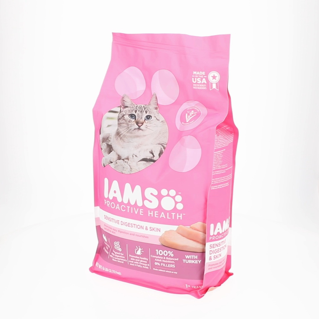 IAMS Proactive Health Turkey Dry Cat Food, 6 Lb Bag for Adult Cats