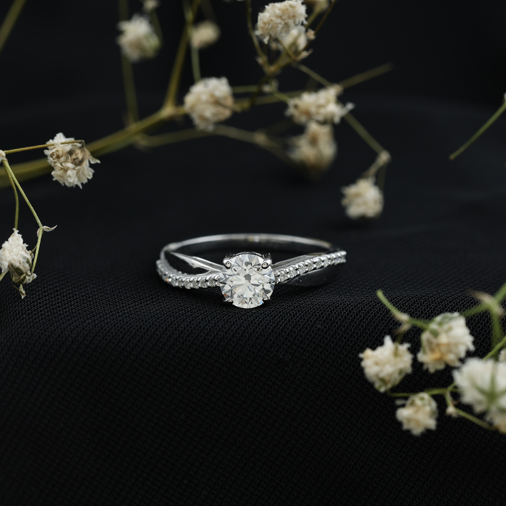 thumbnail video image 2 of Rosec Jewels Moissanite Solitaire Engagement Ring 1 Carat - 6 mm Round - D-VS1 Quality Certified, 925 Sterling Silver, US 4.00, 2 of 9