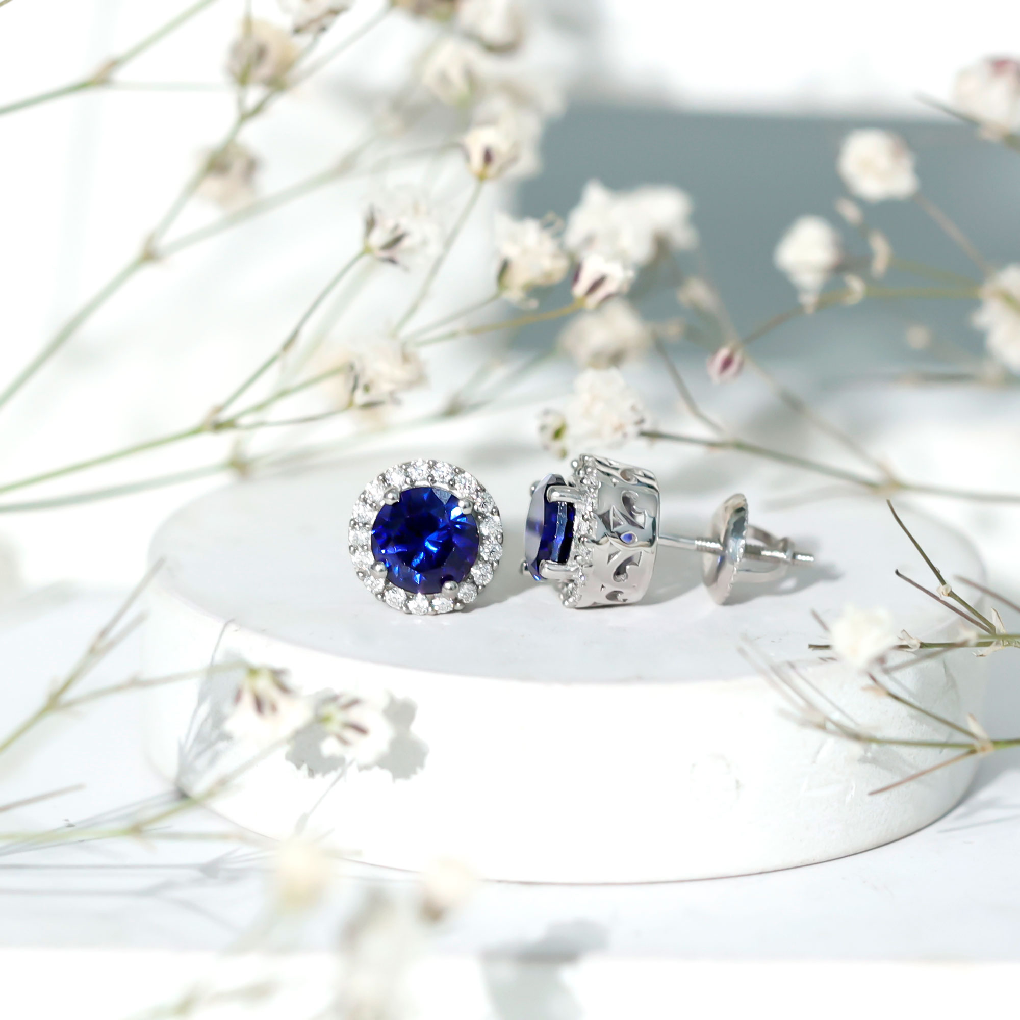 thumbnail video image 2 of Rosec Jewels Lab Grown Blue Sapphire Stud Earrings for Women - 6 mm - AAAA Grade - Sapphire Moissanite Earrings with Screw Back, 18K White Gold, 2 of 7