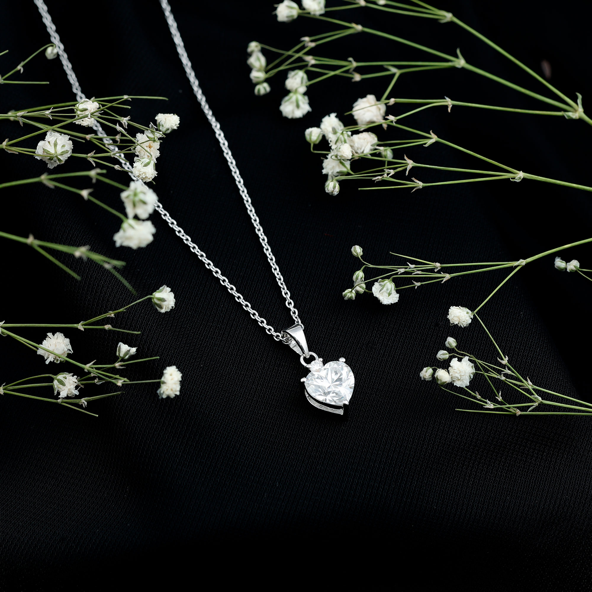 thumbnail video image 2 of Rosec Jewels Heart Shape Moissanite Pendant Necklace for Women - 8 MM - D-VS1 Grade, 10K White Gold, 2 of 8