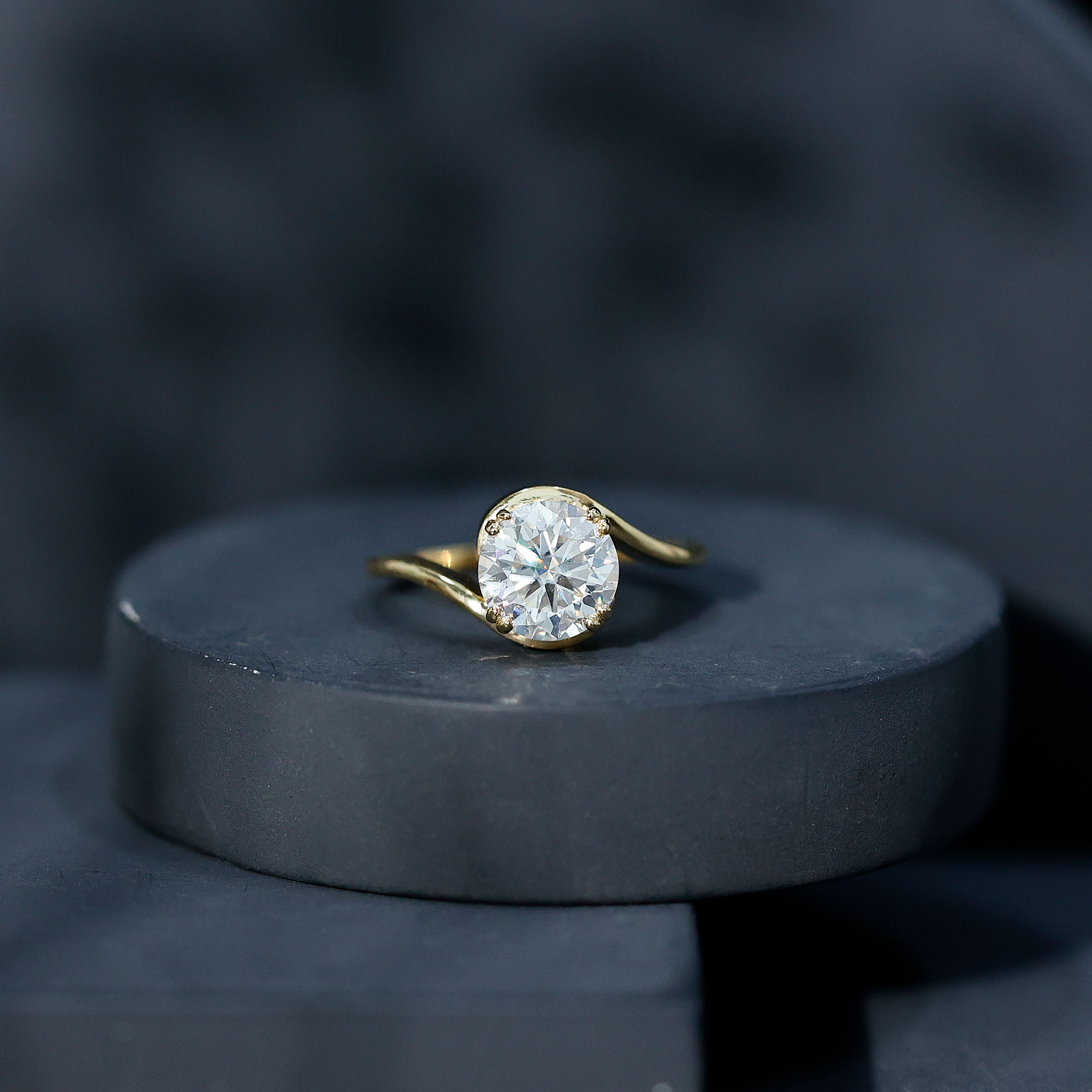 thumbnail video image 2 of Rosec Jewels Lab Created Diamond Engagement Ring 2 Carat - 8 mm Round Solitaire Bypass Ring - Ef-Vs Quality, 10K Yellow Gold, US 7.50, 2 of 9