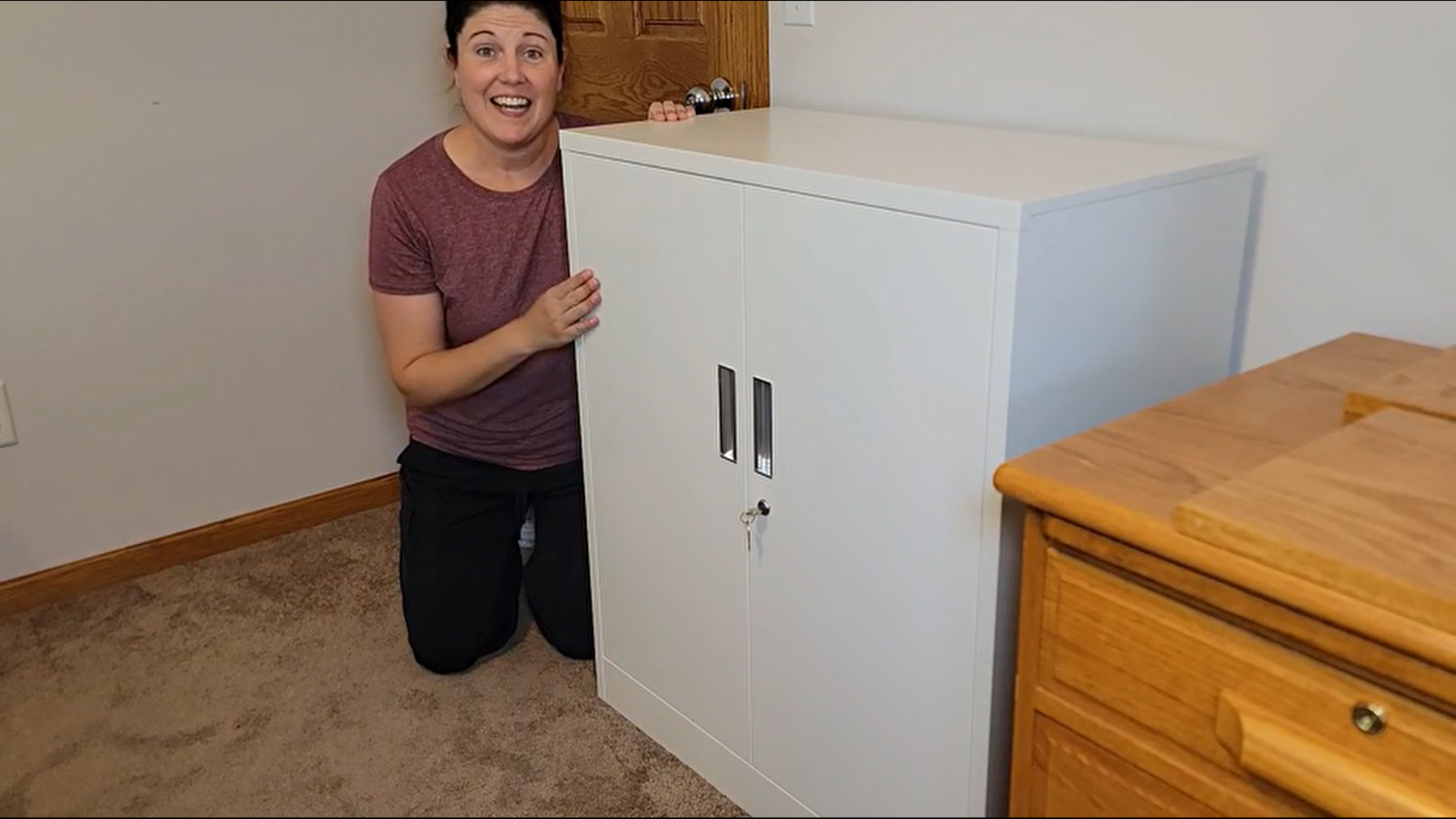 thumbnail video image 2 of Metal Storage Cabinet, Locking Storage Cabinet with Adjustable Shelves, 36.2" H Steel Cabinet for Garage, Home, Office, Utility Room-White, 2 of 8