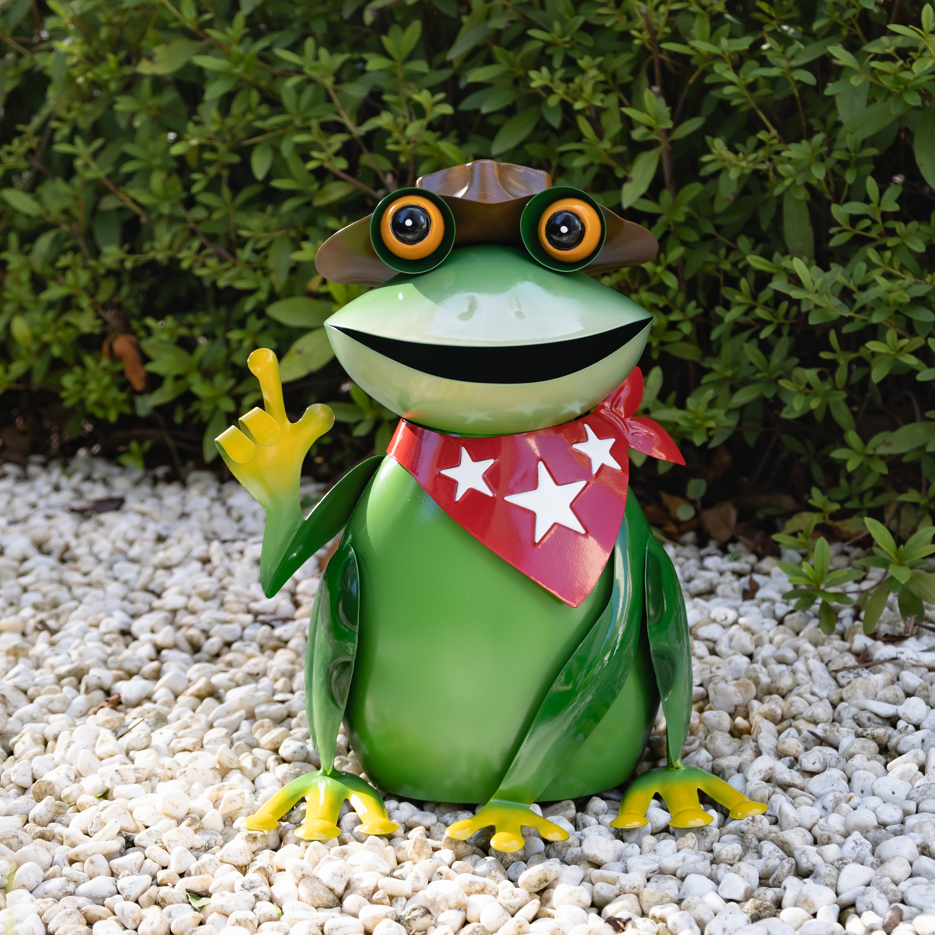 thumbnail video image 2 of Mainstays Cowboy Frog Metal Garden Statue, Weather-Resistant Outdoor Décor, 2 of 7