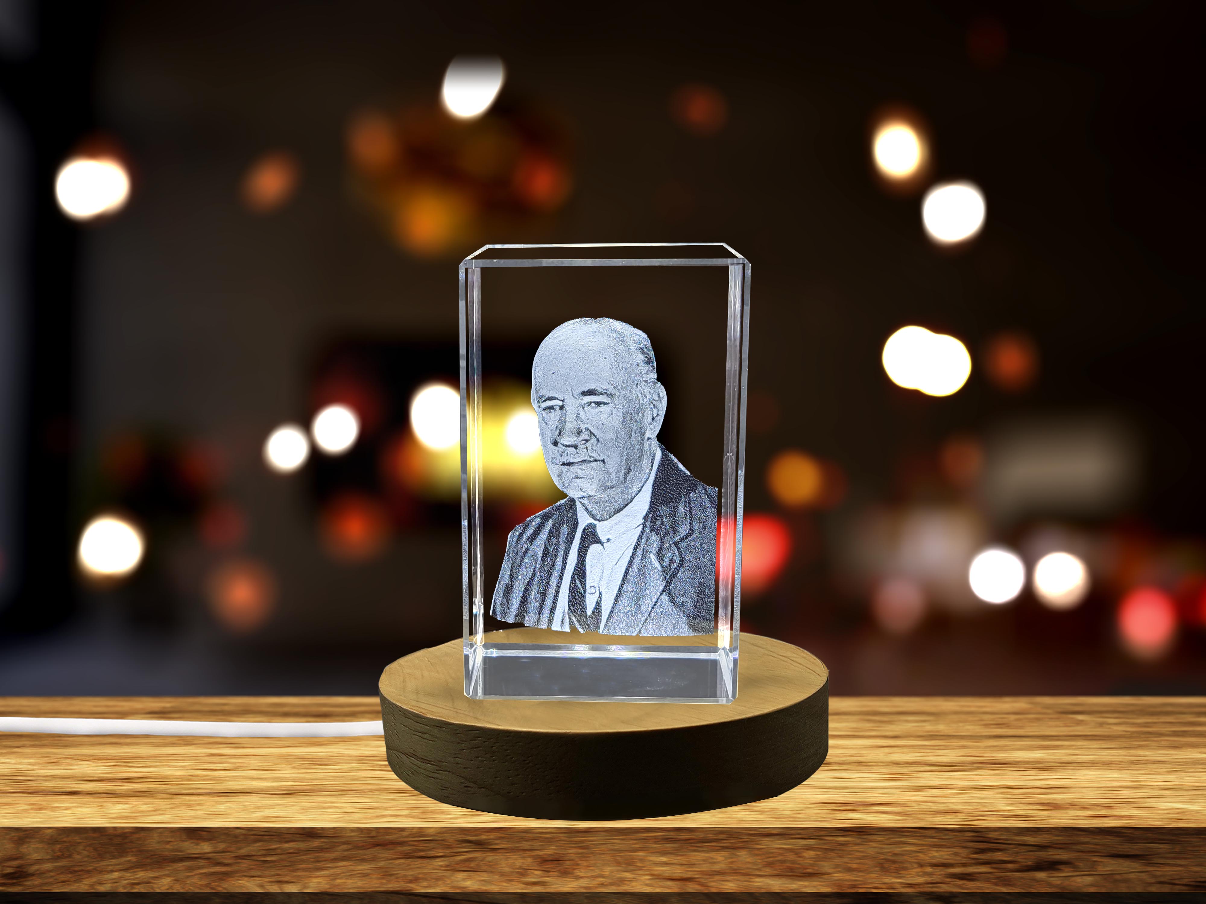 thumbnail video image 2 of Beautiful Crystal Sculpture Commemorating Aviation Pioneer Igor Sikorsky, 2 of 7