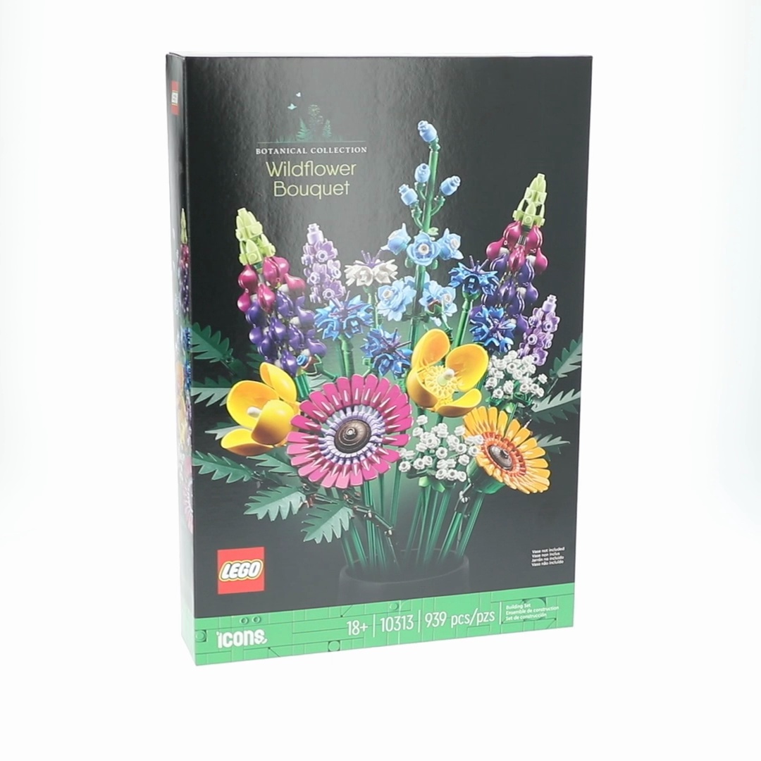 LEGO Wildflower Bouquet 10313 and LEGO Hedgehog Picnic 40711
