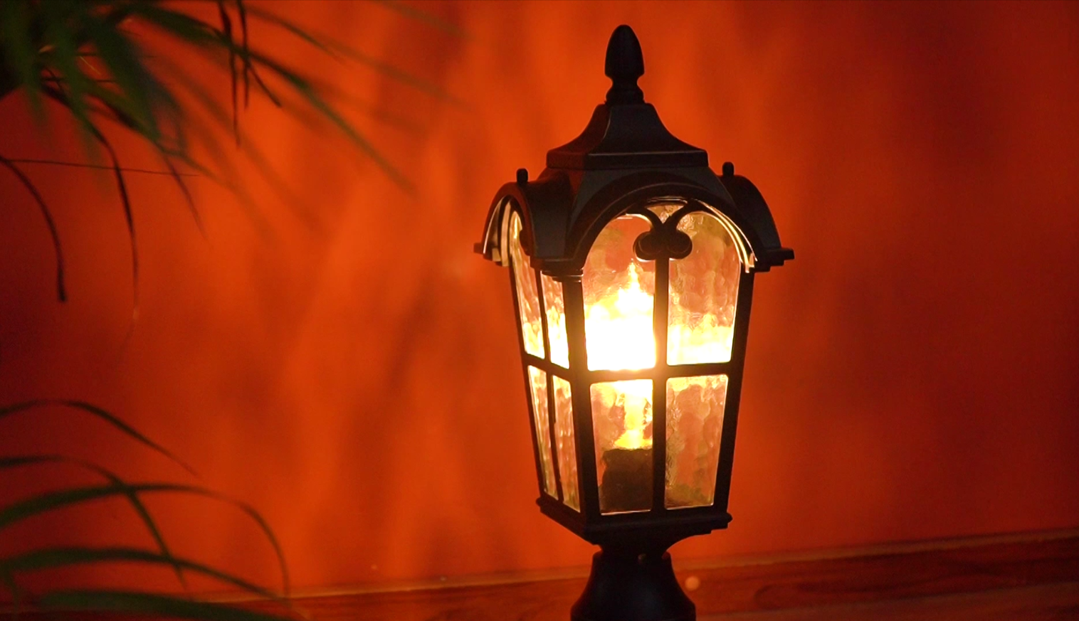 thumbnail video image 2 of Emliviar 16.9" Vintage Outdoor Post Lights, Black Finish with Water Glass Shade, E26 Base, WE215P BG, 2 of 7