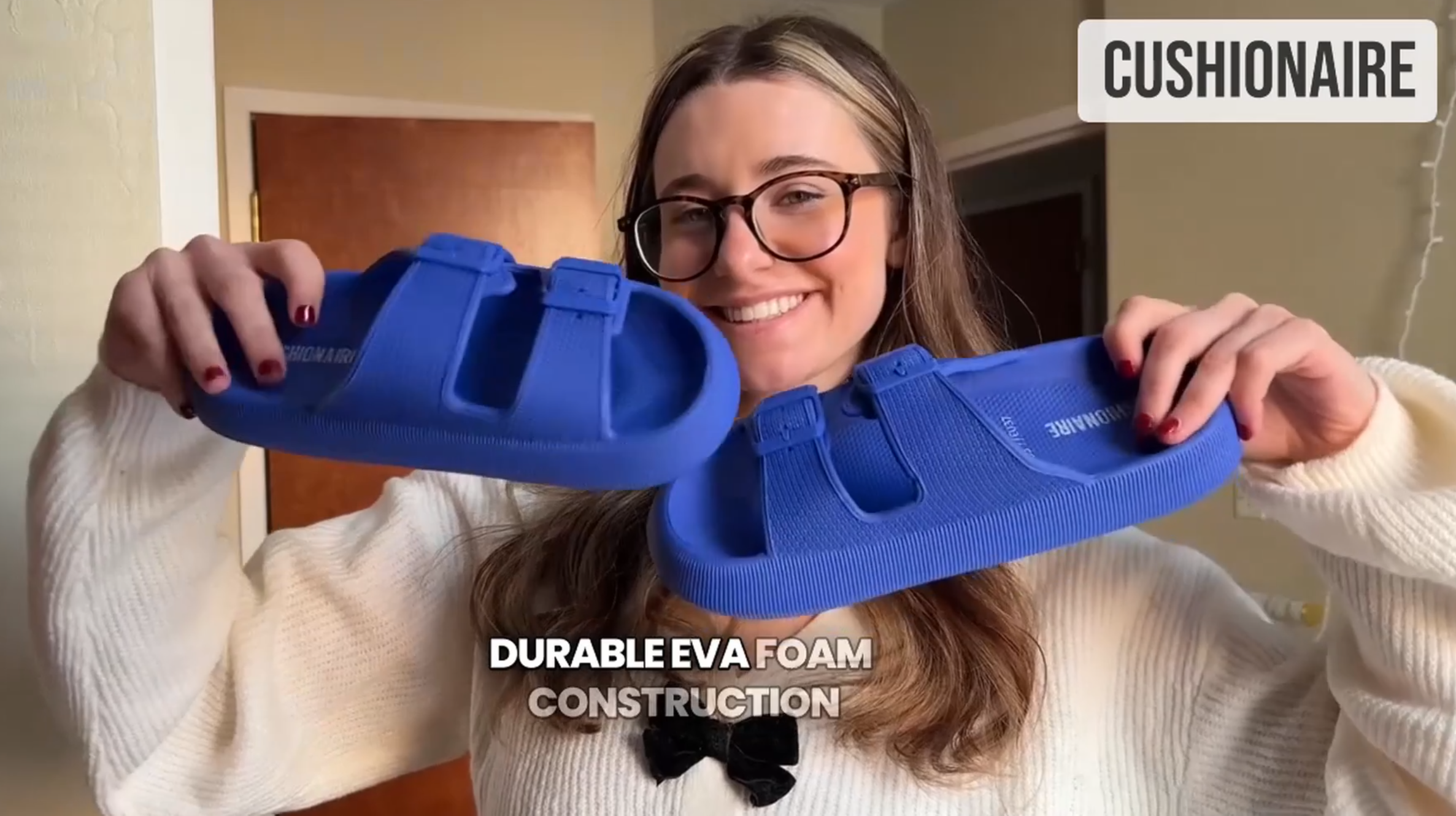 thumbnail video image 2 of Cushionaire Women's Fame recovery cloud slide with +Comfort, 2 of 6