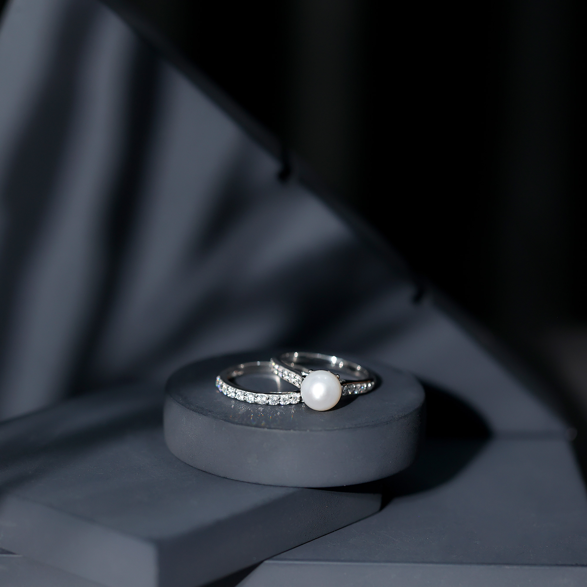 thumbnail video image 2 of Rosec Jewels Natural Freshwater Pearl Wedding Engagement Ring Set - 7 Carat Engagement Ring with Wedding Band - AAA Quality, 18K White Gold, US 9.50, 2 of 8