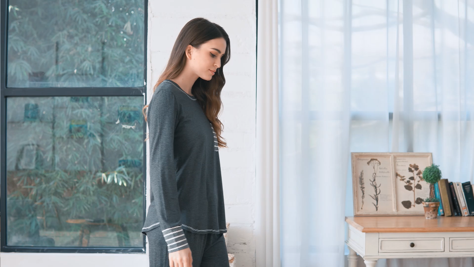 thumbnail video image 2 of Avidlove Pajama Sets for Women Long Sleeve Comfy Jogger Pj Sets Soft Lounge Outfit Sets 2 Piece Sleepwear Nightwear, 2 of 8