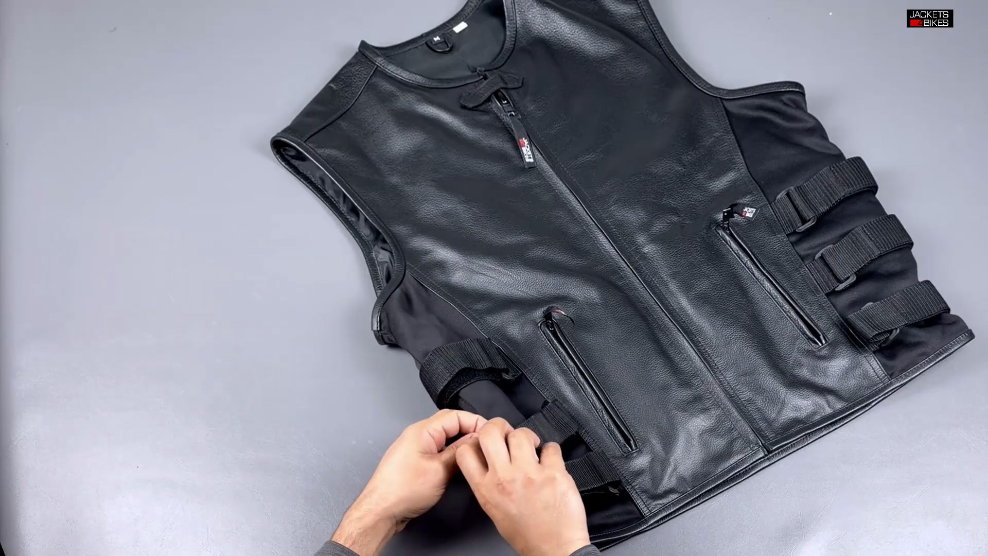thumbnail video image 2 of New Men's Motorcycle Real Cowhide Leather Vest Adjustable Stylish w/ CE Armor Club Riding Vests for Men Black S, 2 of 10