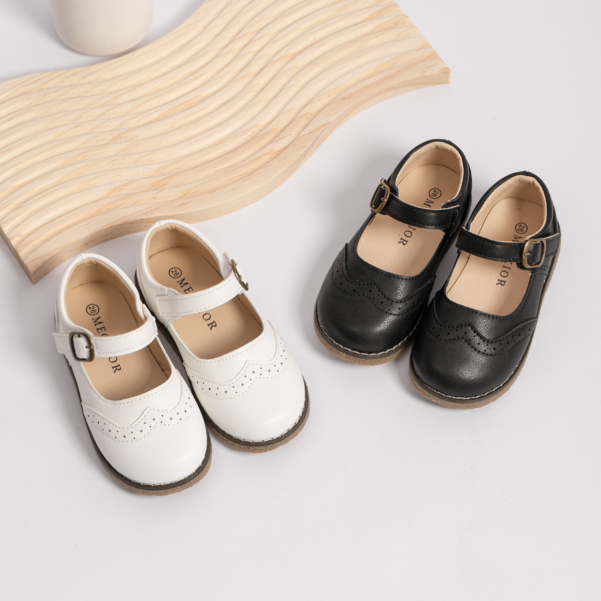 thumbnail video image 2 of Meckior Toddler Girls Dress Shoes Little Girls Mary Jane Soft Sole Princess Shoes for Little Kids, 2 of 7