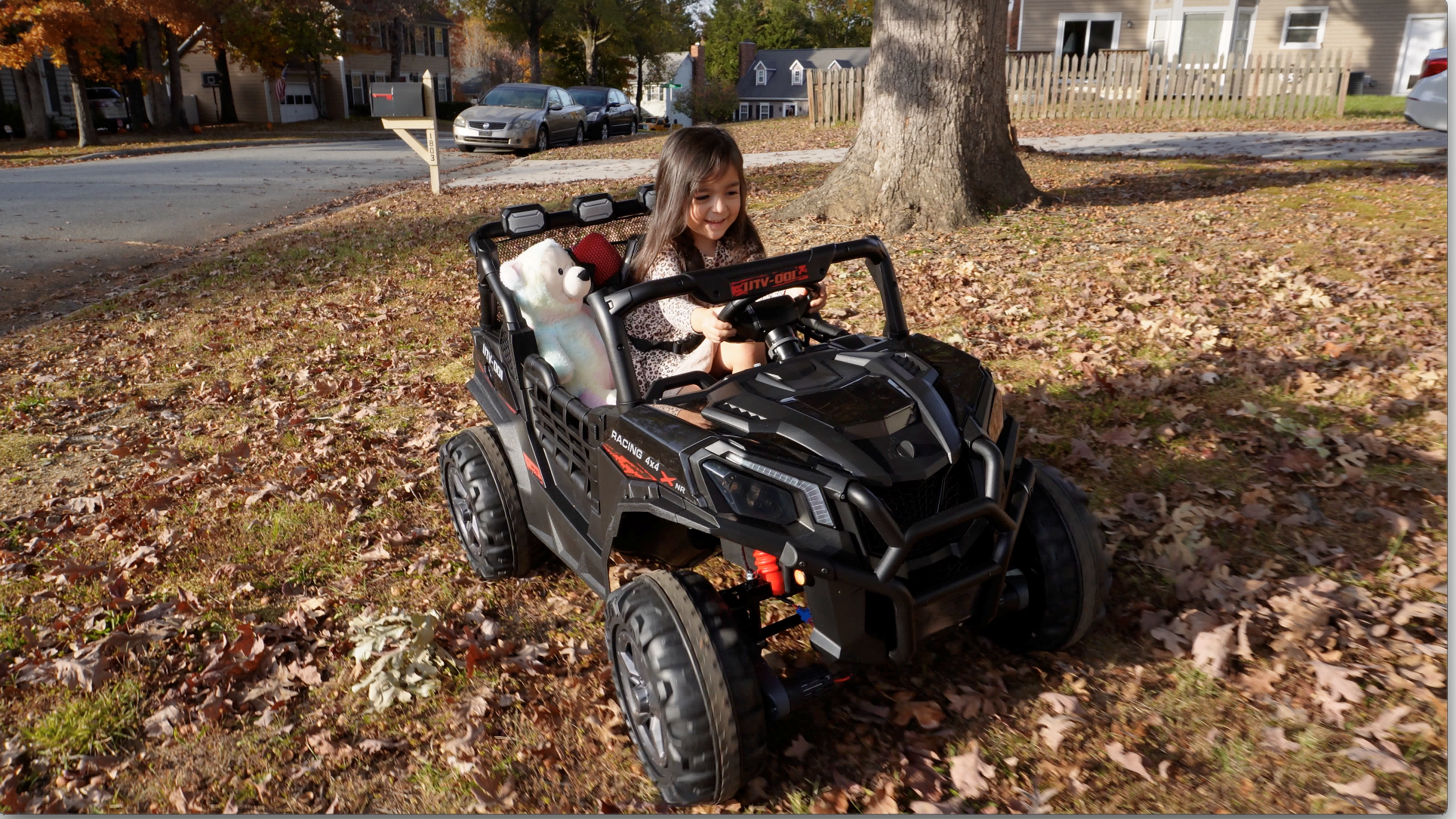 thumbnail video image 2 of Funride 24 Volt Ride on Toys, 2 XL Seat Power Car Wheels, Electric Car for Kids, 4WD/2WD Switchable Ride ons with Remote Control for Boys Girls, Green, 2 of 10