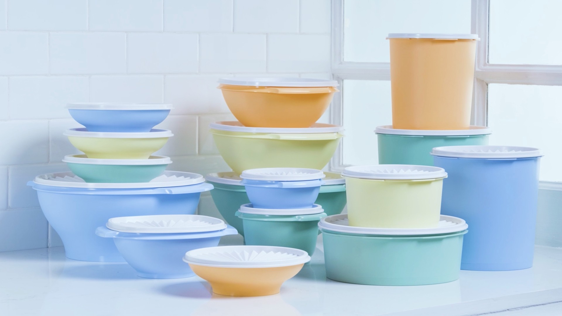 Tupperware Heritage Serve & Store Food Storage Containers with