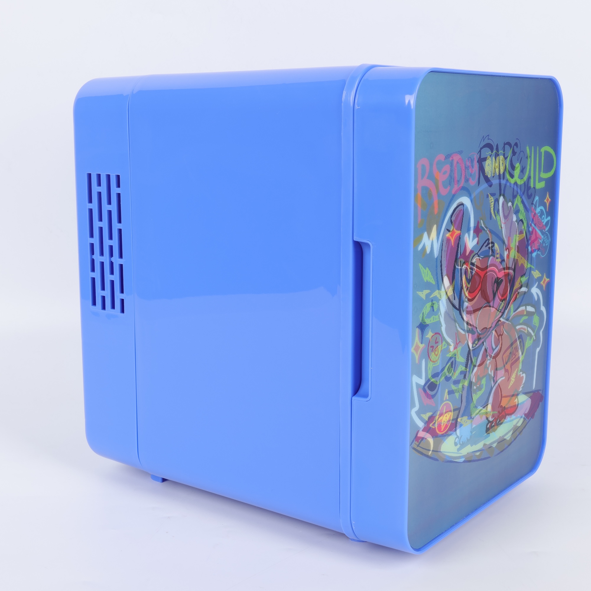 Disney's Stitch 4L 6-Can Lenticular Portable Mini Fridge, Blue