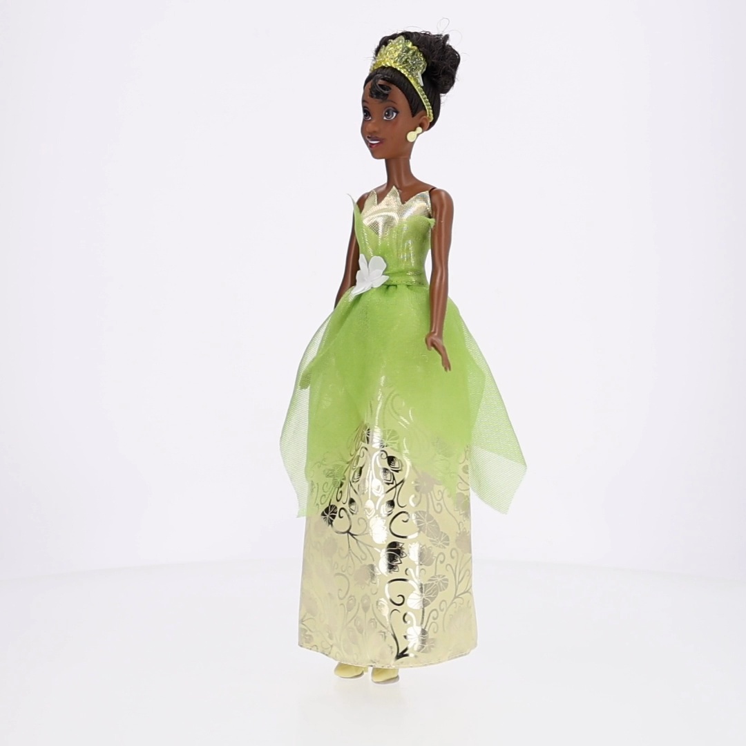 princess tiana green dress { } by kawaiibrit on DeviantArt Disney Store Tiana Green Dress