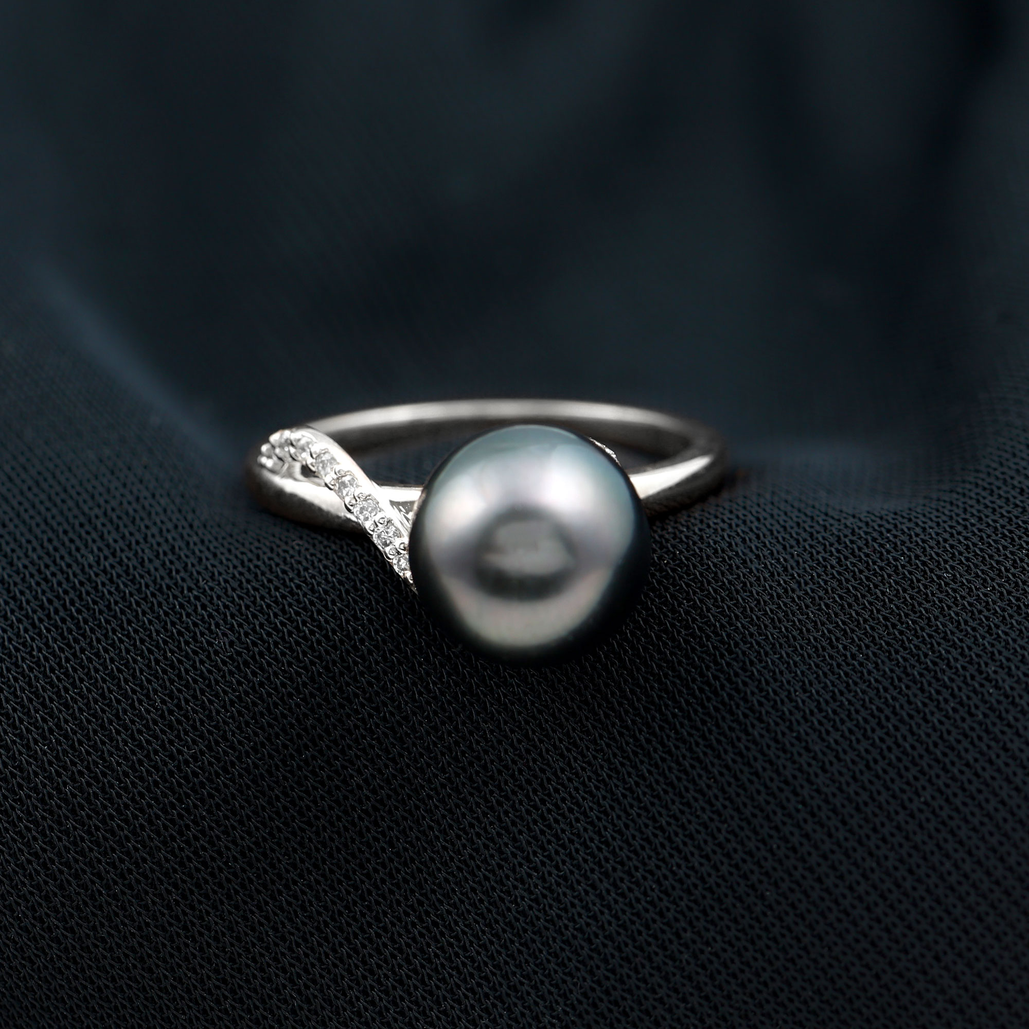thumbnail video image 2 of Rosec Jewels Black Tahitian Pearl Solitaire Ring with Diamond, Designer Ring (10 mm, 7.75 CT), 14K White Gold, US 12.00, 2 of 7