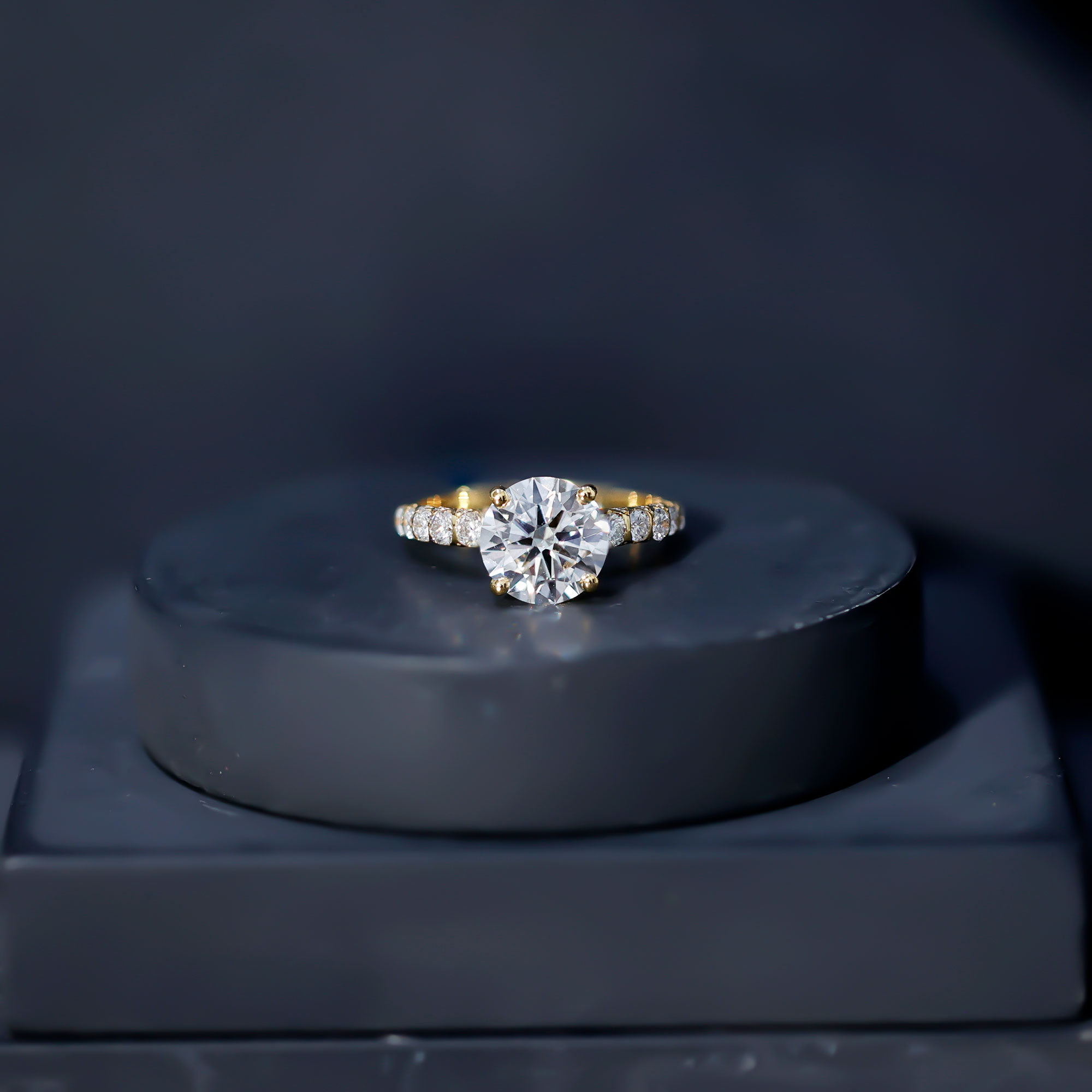 thumbnail video image 2 of Rosec Jewels Lab Grown Diamond Solitaire Engagement Ring 2 Carat - IGI Certified (E-VS1 Quality) - with Jewelry Box, 18K White Gold, US 10.00, 2 of 9