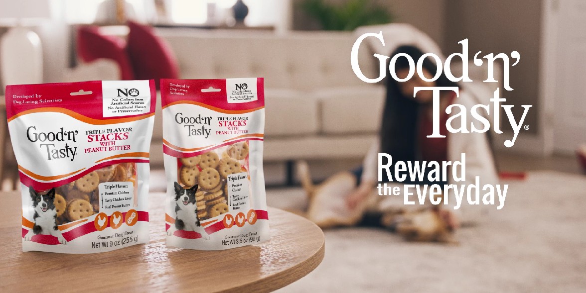 thumbnail video image 2 of Good ‘n’ Tasty Triple Flavor Stacks, Treats for All Dogs with Chicken and Peanut Butter, 3.5 oz, 2 of 11