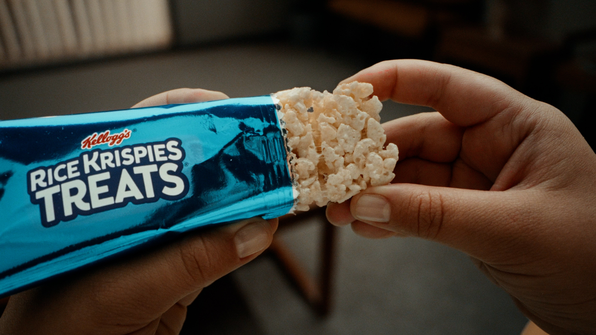 thumbnail video image 3 of Cheez-It, Pringles & Rice Krispies Variety Pack Lunch Snacks, 30.1 oz, 30 Count, 3 of 10