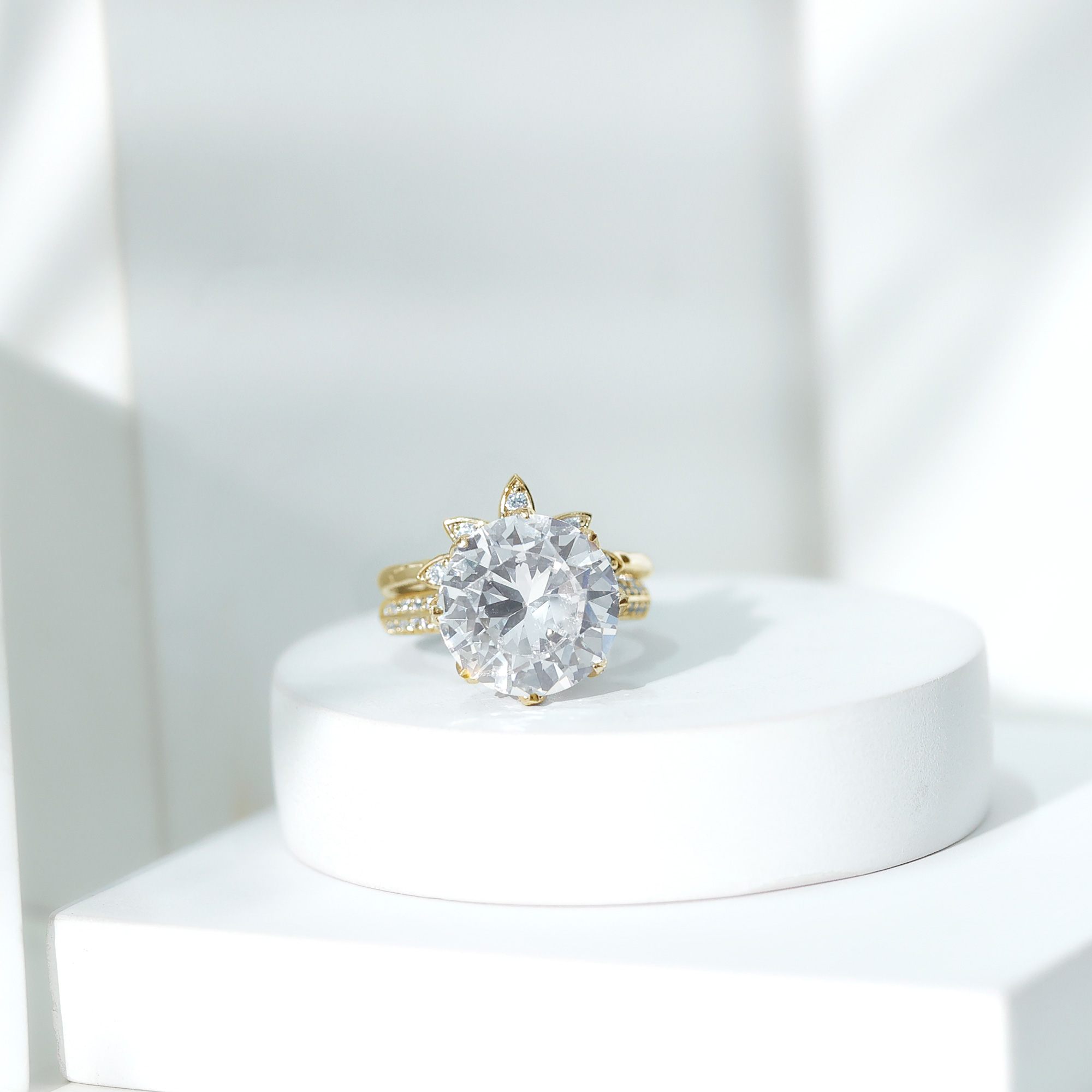 thumbnail video image 2 of Rosec Jewels 4 Carat CZ Engagement Ring Set (AAAA Quality) - Floral Wedding Ring with Enhancer - Jewelry Box Included, 10K Yellow Gold, US 6.50, 2 of 8